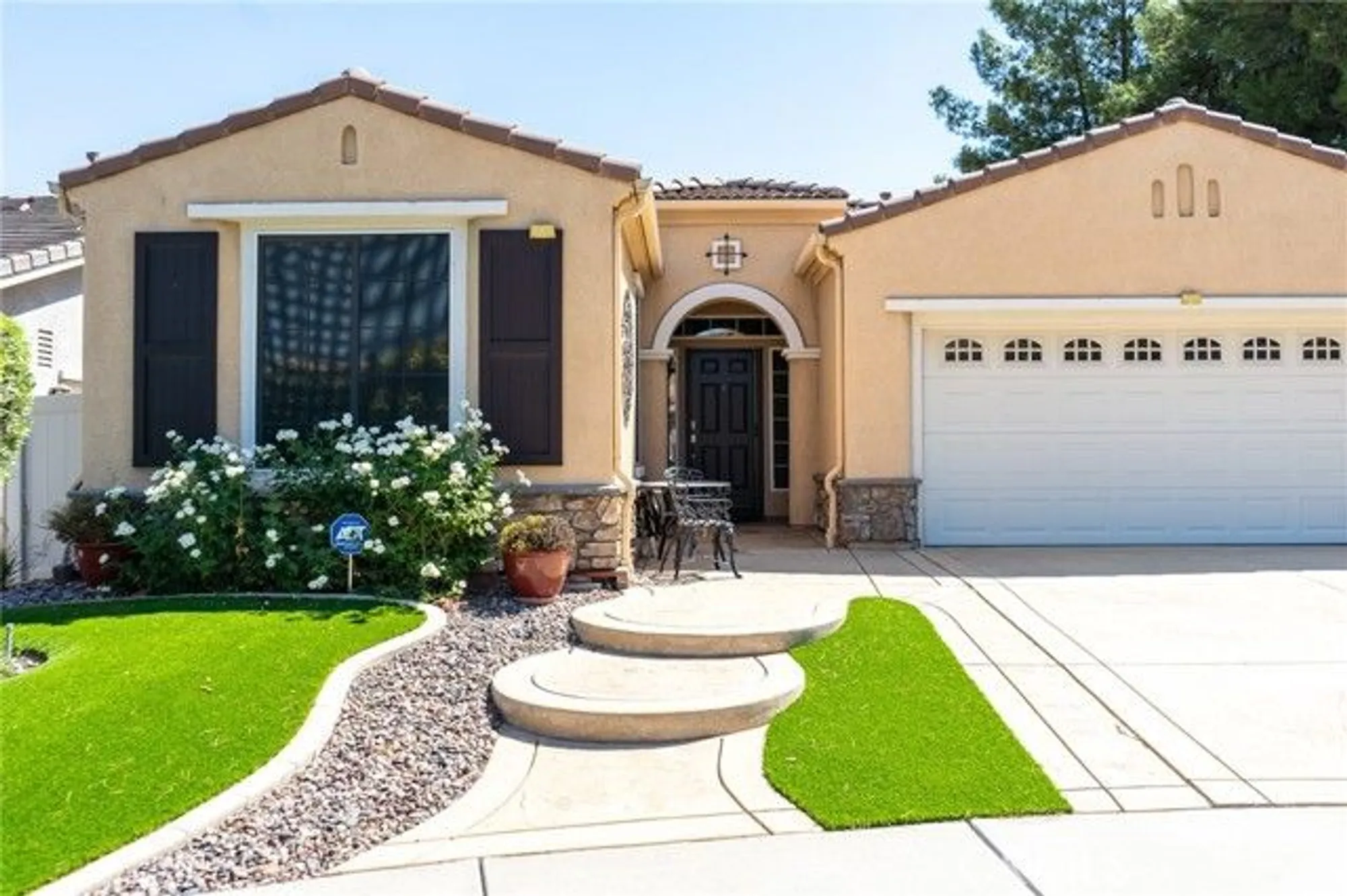 Property Slideshow image 7 of 75 | 316 pipe springs, Beaumont, CA, 92223