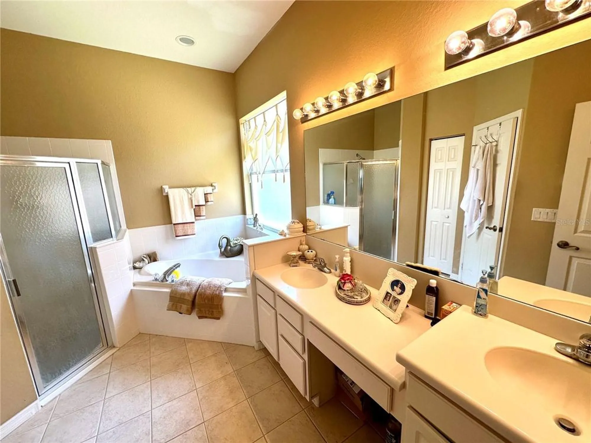 Property Slideshow image 9 of 22 | 12095 se 178th st, Summerfield, FL, 34491