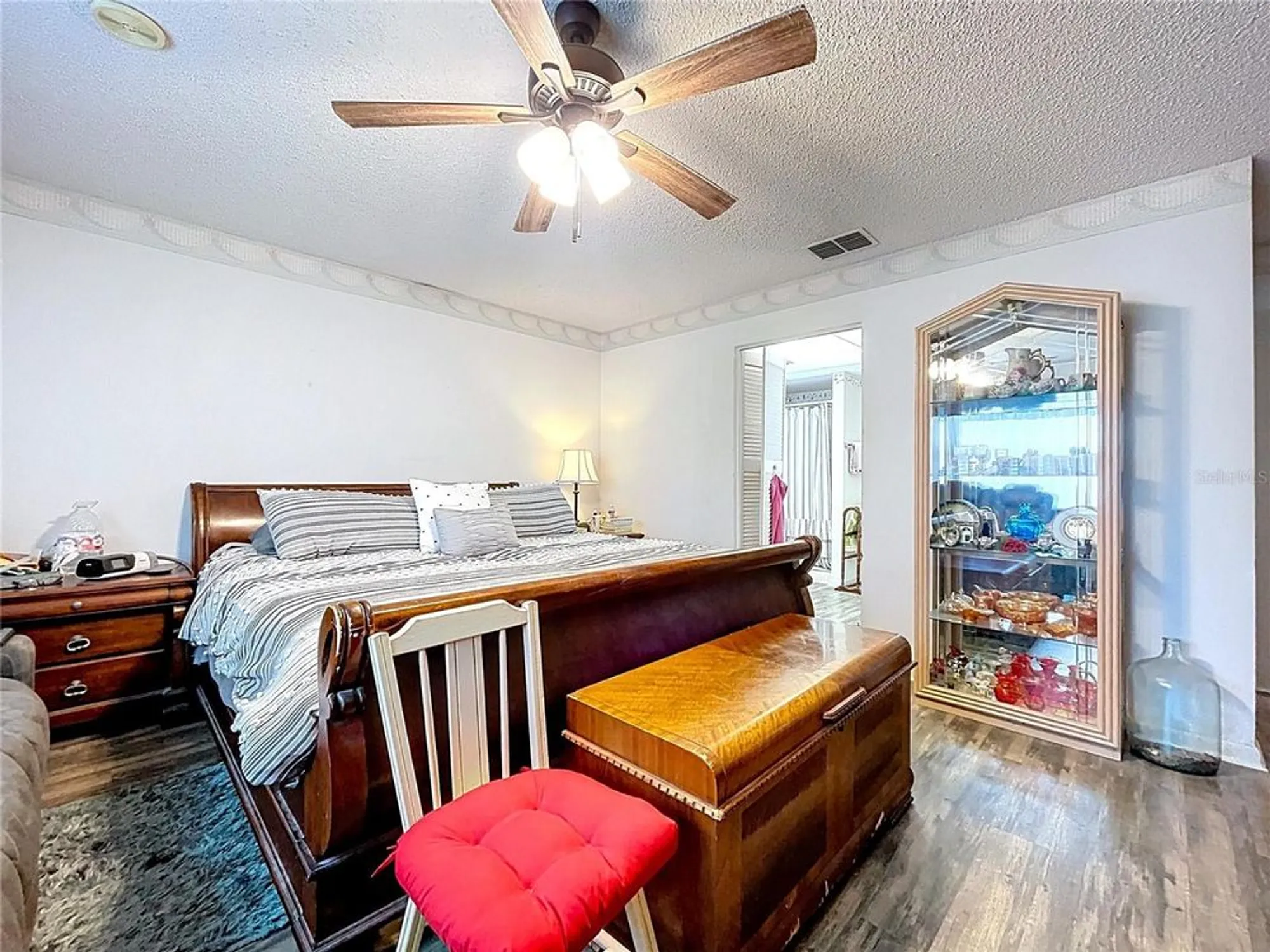 Property Slideshow image 28 of 41 | 2137 grand cypress dr, Lakeland, FL, 33810