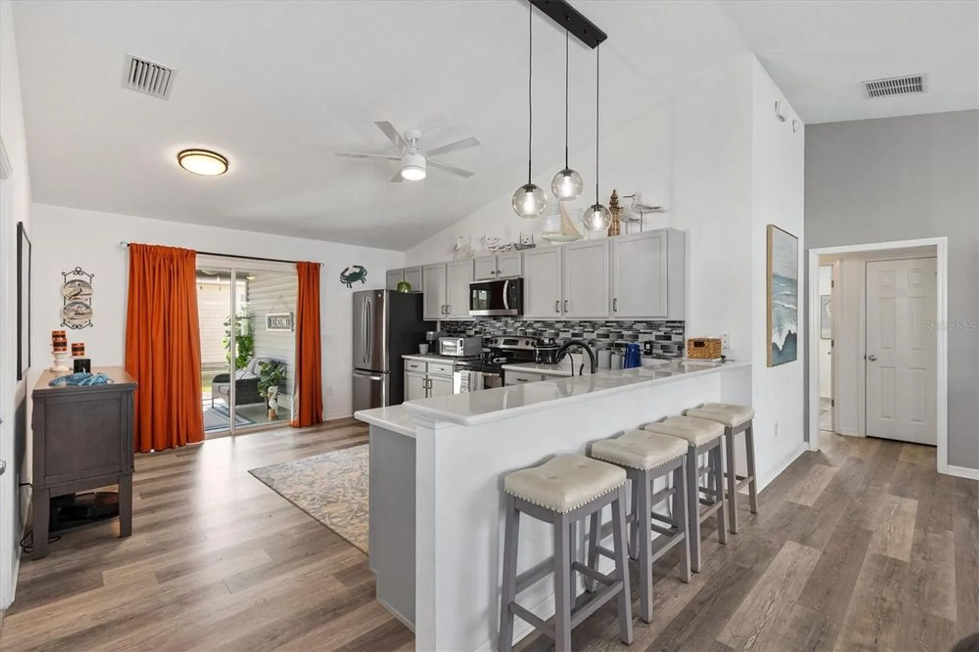 Property Slideshow image 9 of 25 | 1812 chancey way, The Villages, FL, 32162