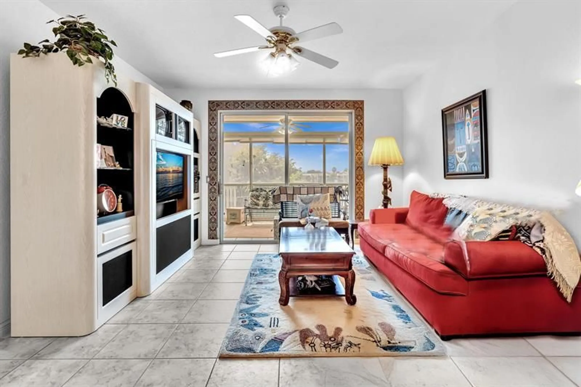 Property Slideshow image 25 of 76 | 7715 southampton ter 301, Tamarac, FL, 33321