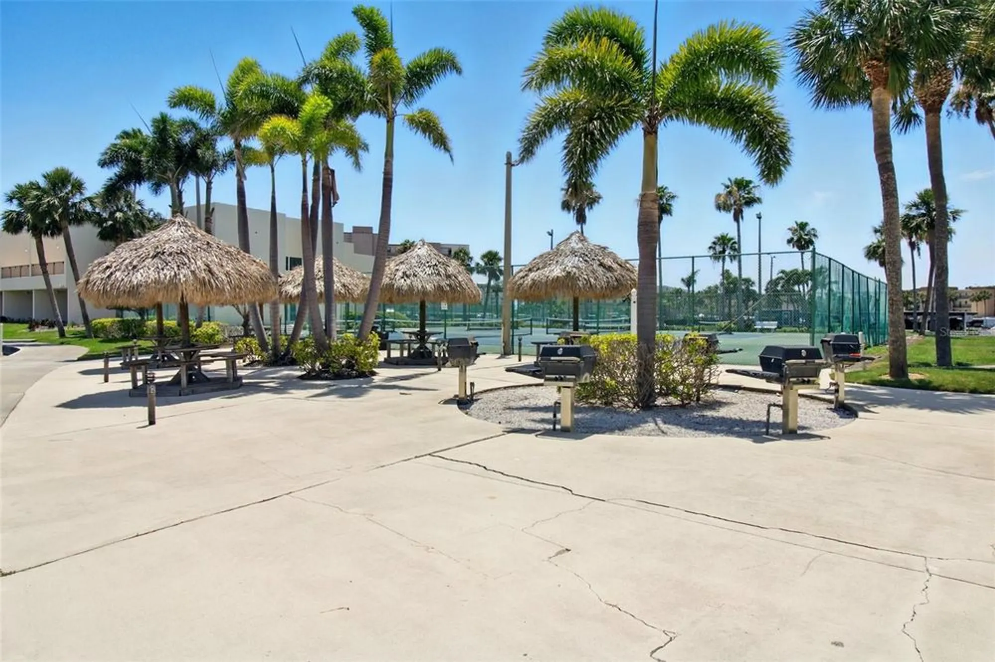 Property Slideshow image 25 of 29 | 7625 sun island dr 304, South Pasadena, FL, 33707