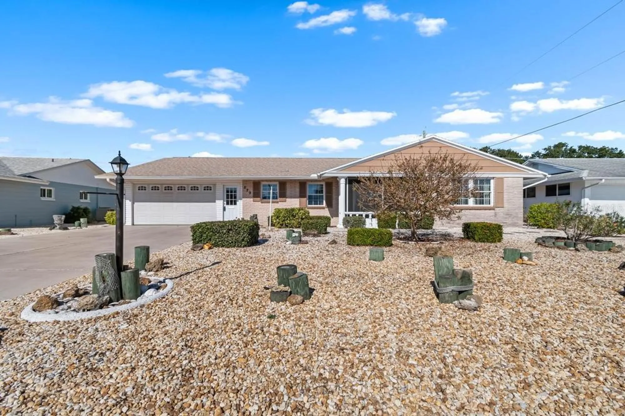 Property Slideshow image 33 of 80 | 829 fox hills dr, Sun City Center, FL, 33573