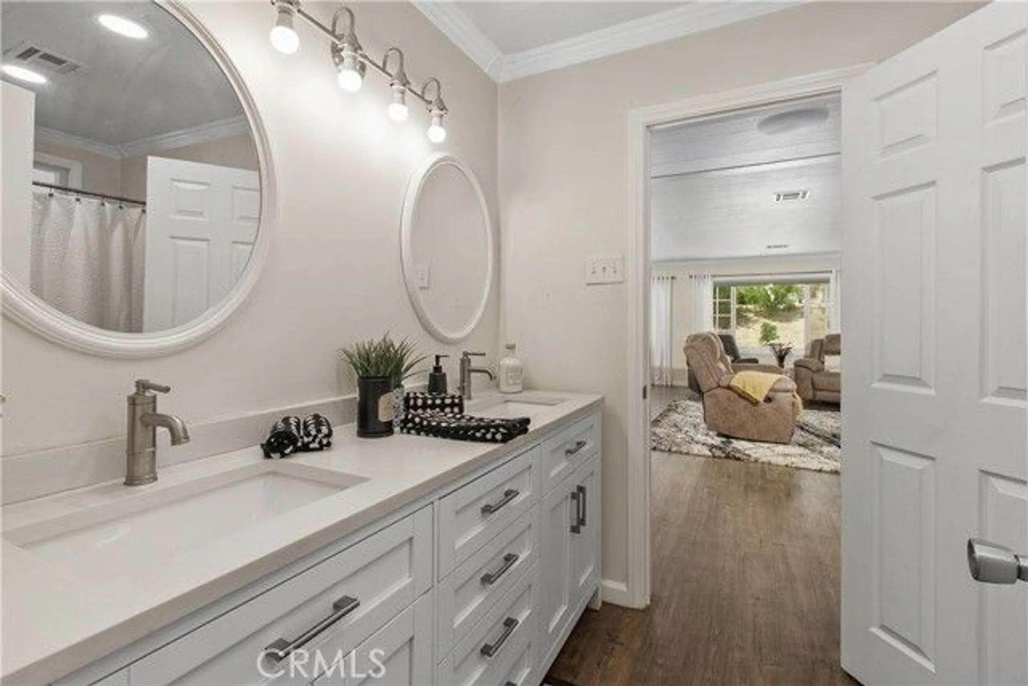 Property Slideshow image 12 of 18 | 29170 via princesa, Murrieta, CA, 92563