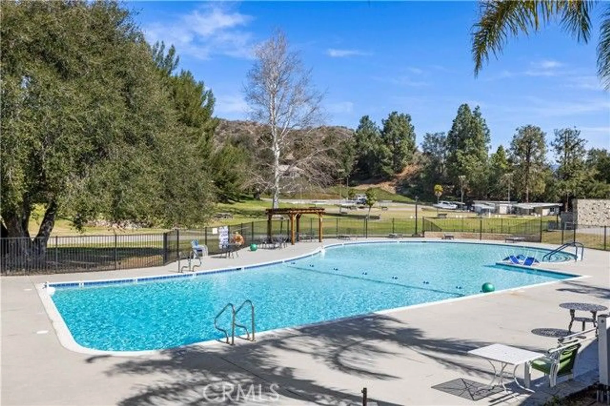 Property Slideshow image 25 of 30 | 19116 avenue of the oaks unit b, Newhall, CA, 91321