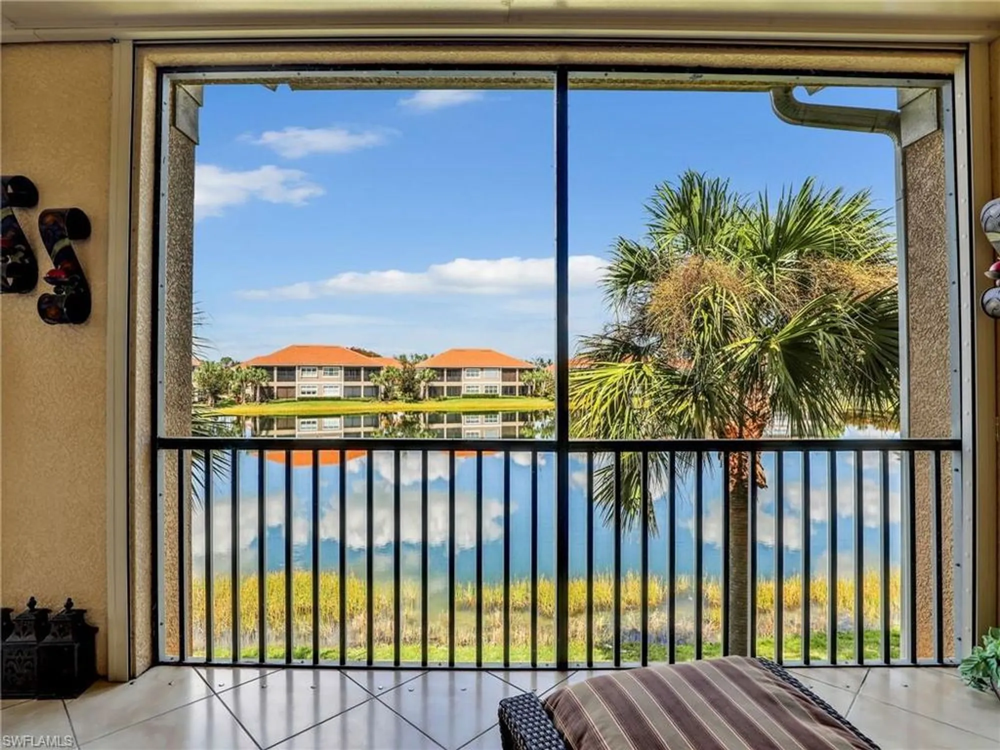 Property Slideshow image 2 of 43 | 10370 glastonbury cir 202, Fort Myers, FL, 33913