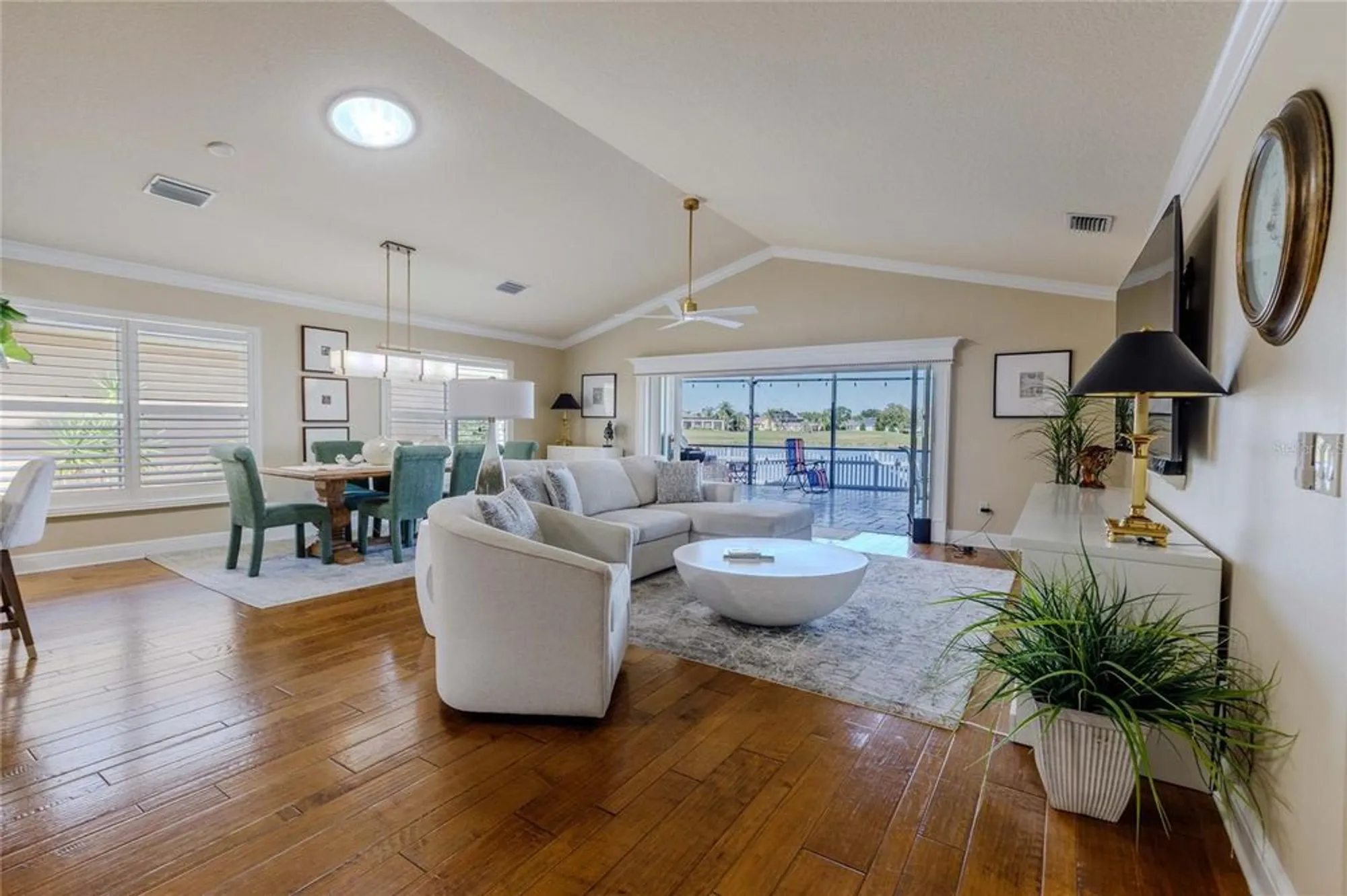 Property Slideshow image 10 of 86 | 1181 edgewater ln, The Villages, FL, 32162