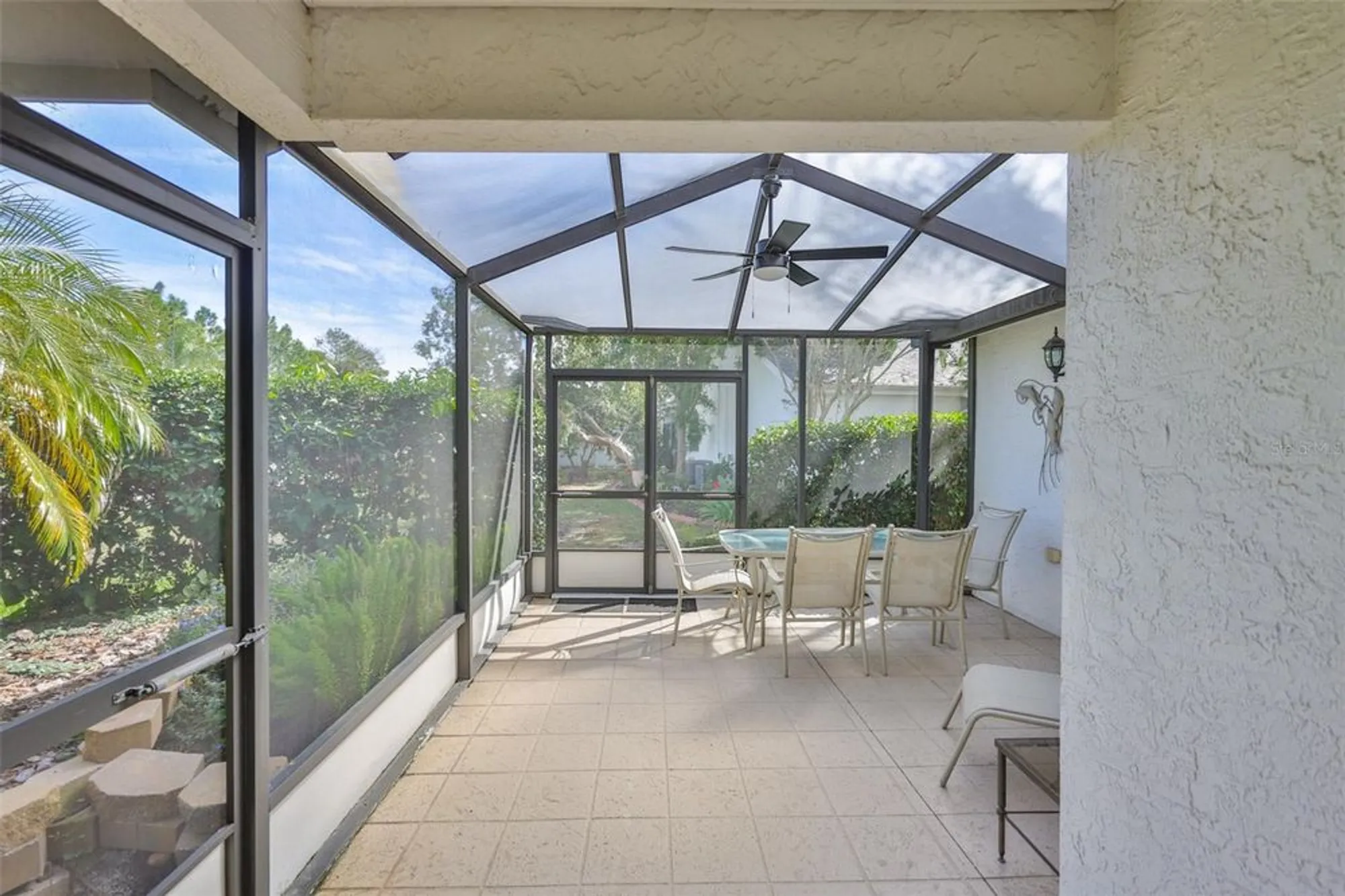 Property Slideshow image 30 of 46 | 1305 spry ct, Sun City Center, FL, 33573