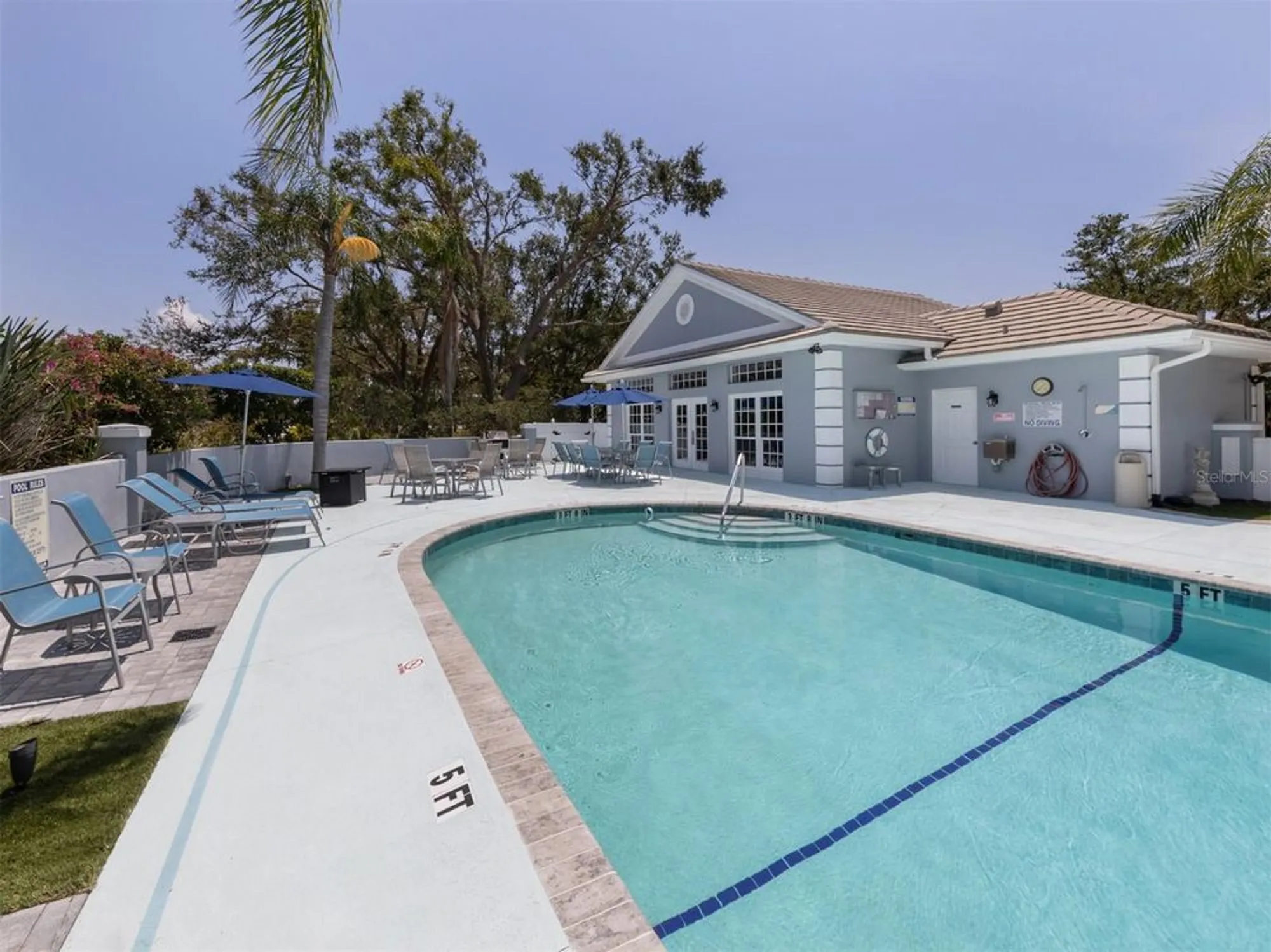 Property Slideshow image 35 of 83 | 503 clubside cir 47, Venice, FL, 34293