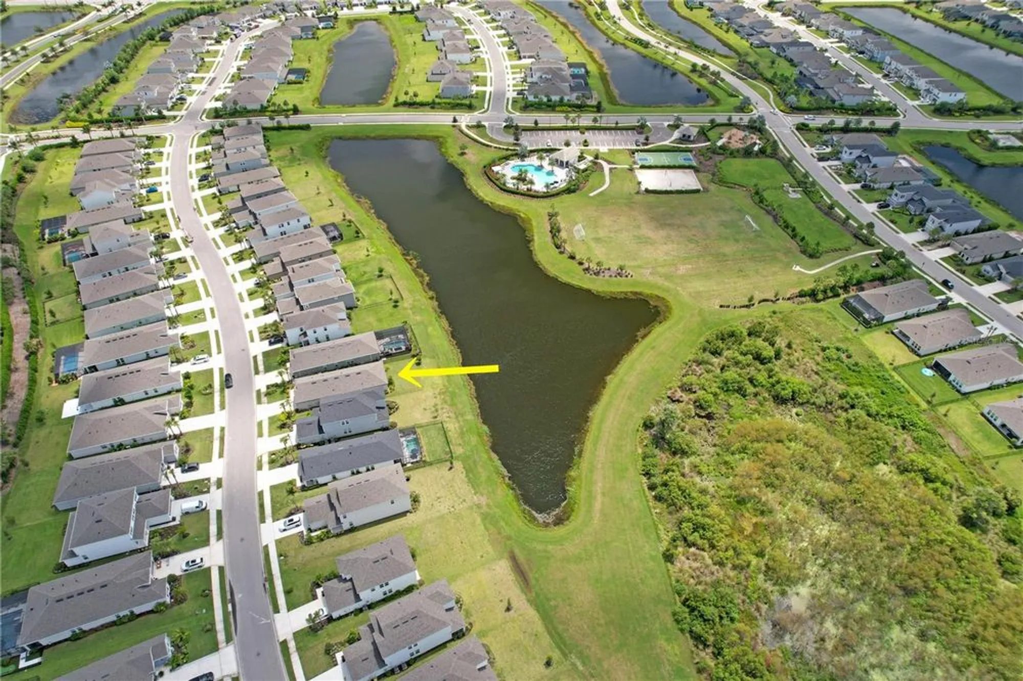 Property Slideshow image 6 of 55 | 4255 pond brook ct, Bradenton, FL, 34211