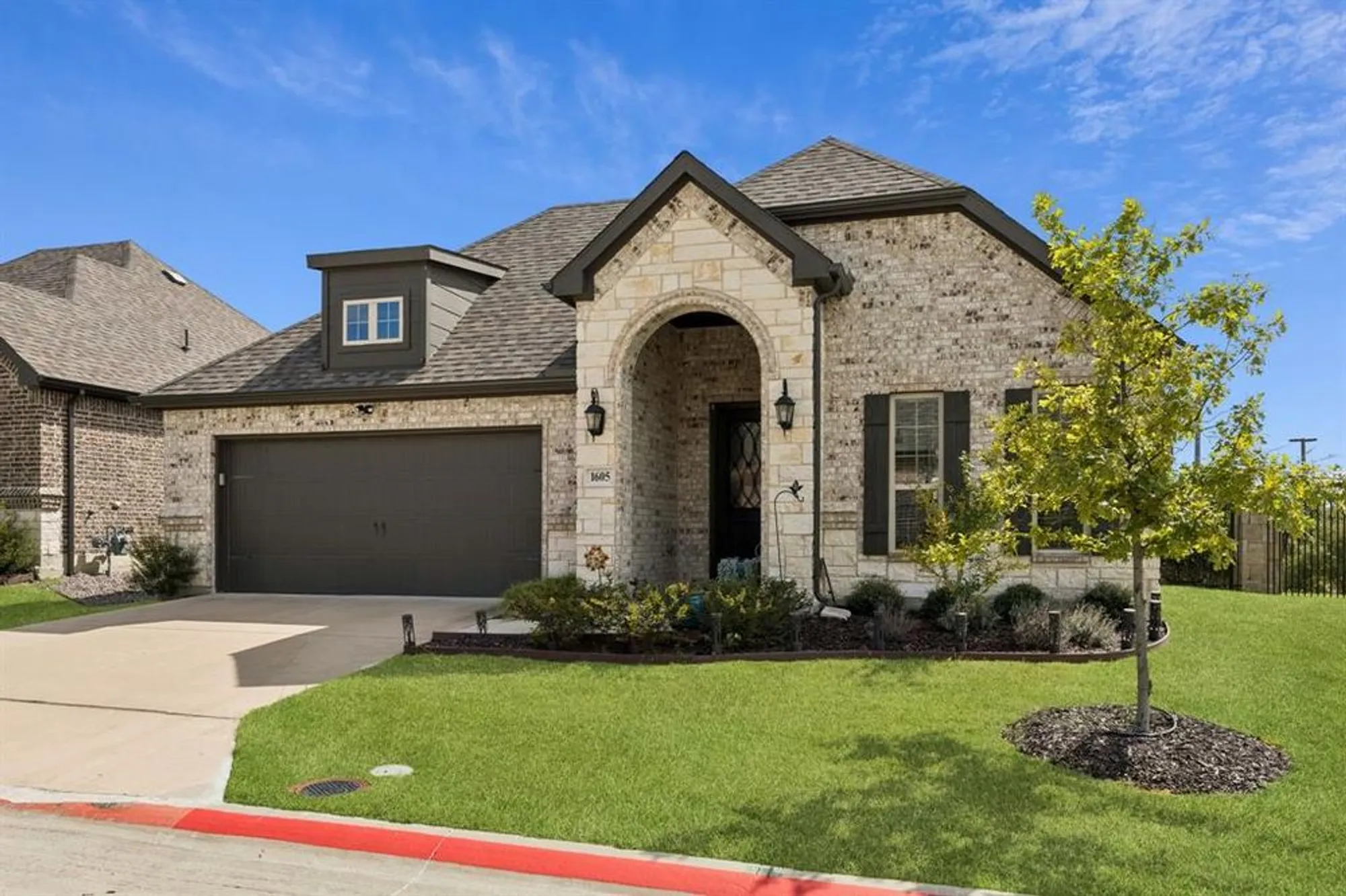 Property Slideshow image 1 of 30 | 1605 madrid way, Rockwall, TX, 75087