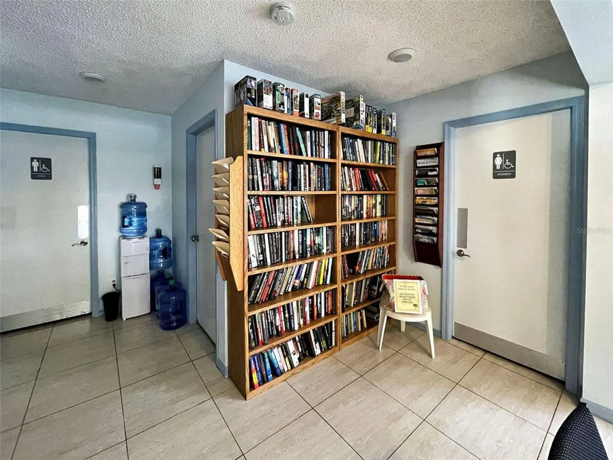 Property Slideshow image 50 of 68 | 263 southampton dr # 301, Venice, FL, 34293