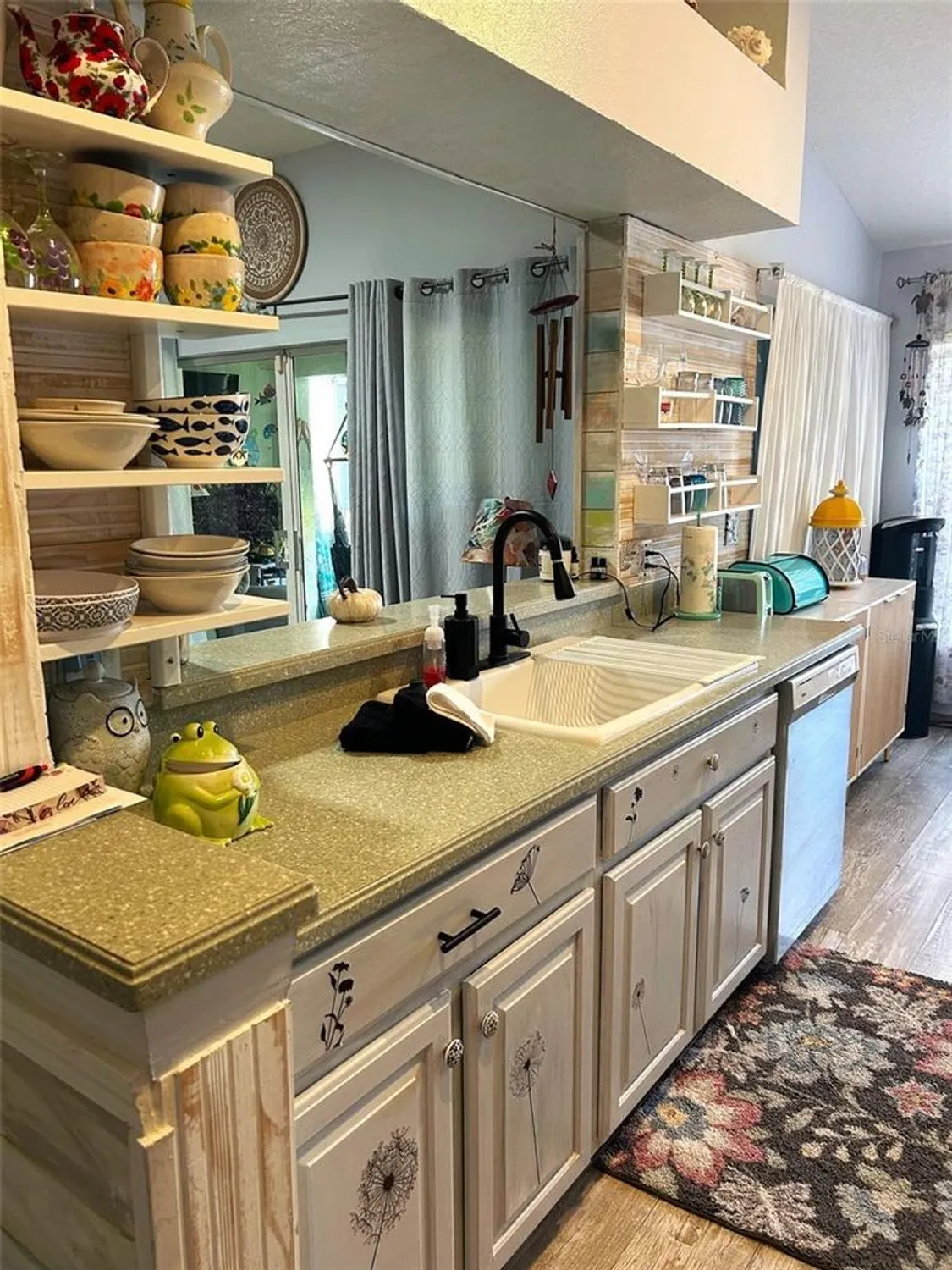 Property Slideshow image 10 of 41 | 18008 tarrington pl, Hudson, FL, 34667