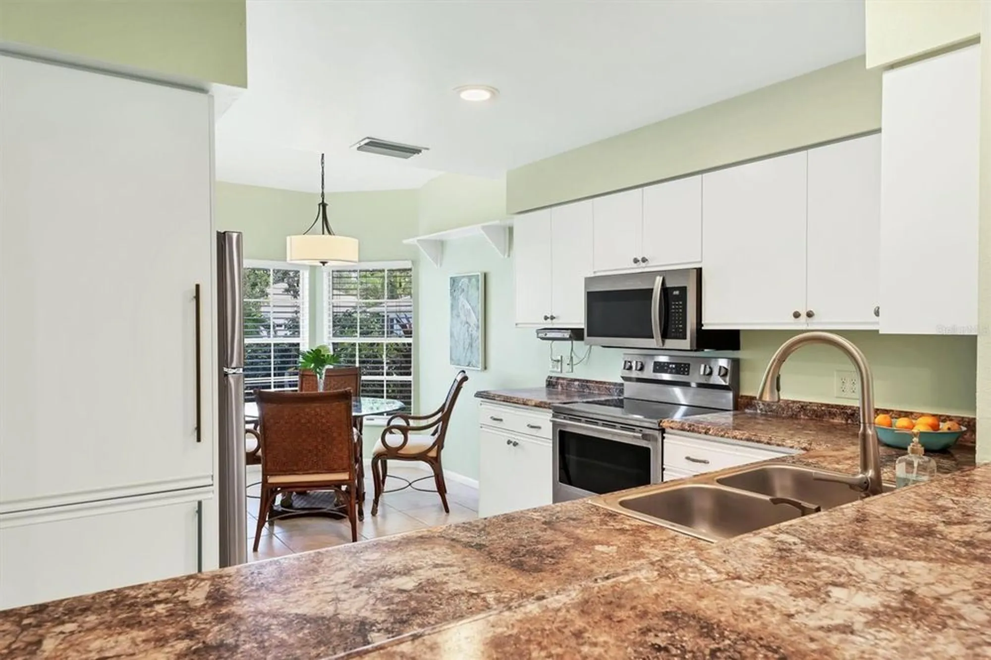 Property Slideshow image 21 of 63 | 6465 carrington cir 44, Sarasota, FL, 34238