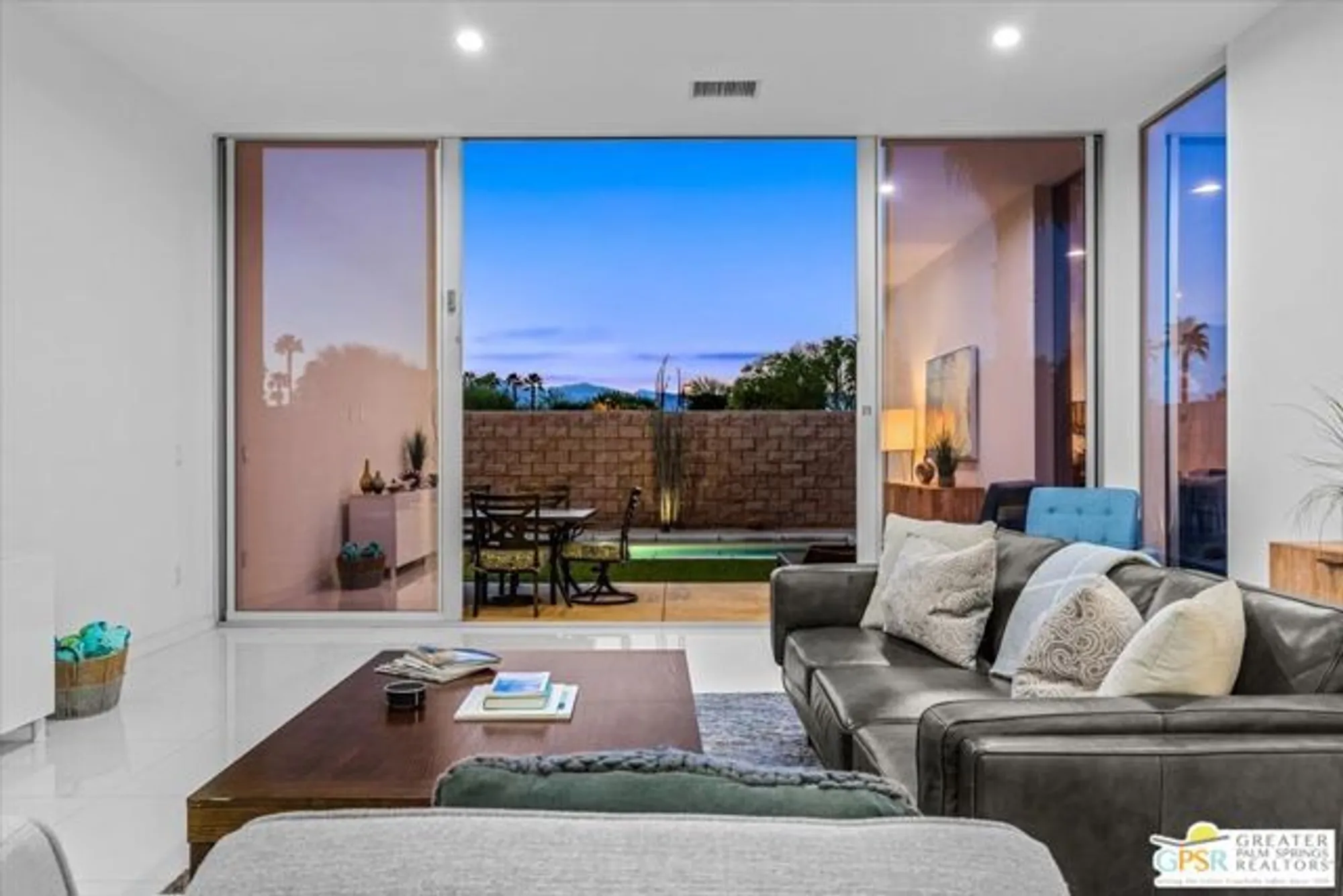 Property Slideshow image 8 of 43 | 4651 kellogg way, Palm Springs, CA, 92262