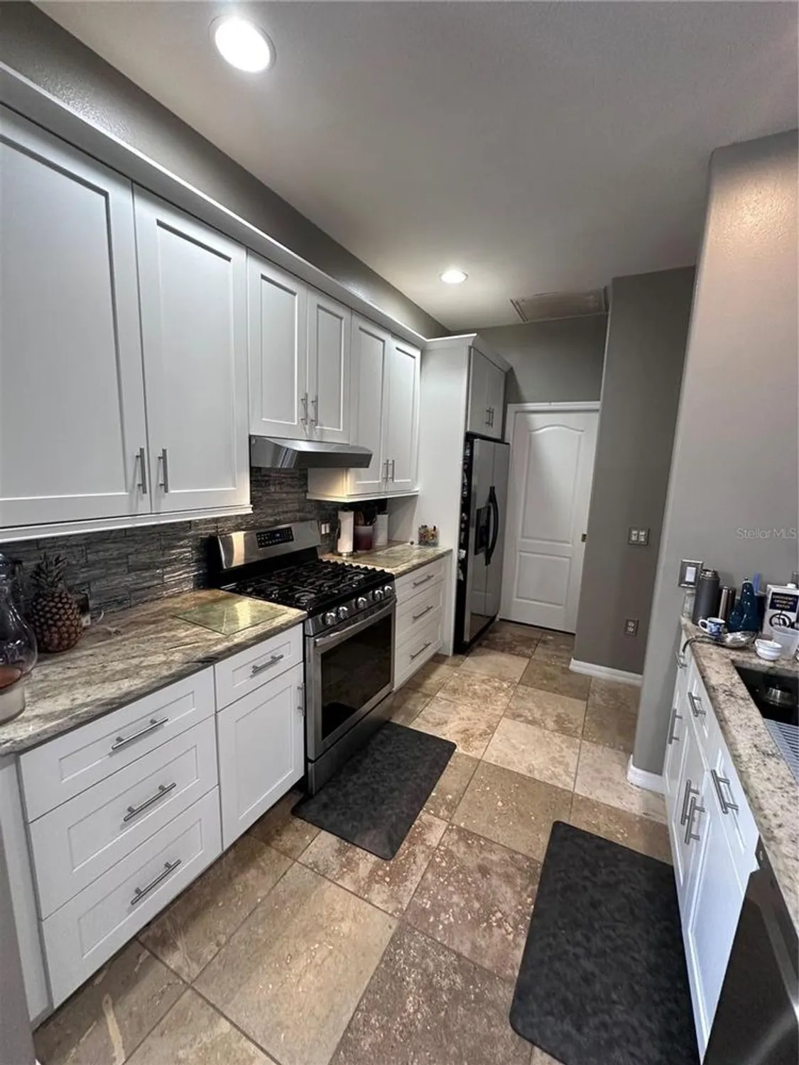 Property Slideshow image 18 of 30 | 4924 creekside trl, Sarasota, FL, 34243