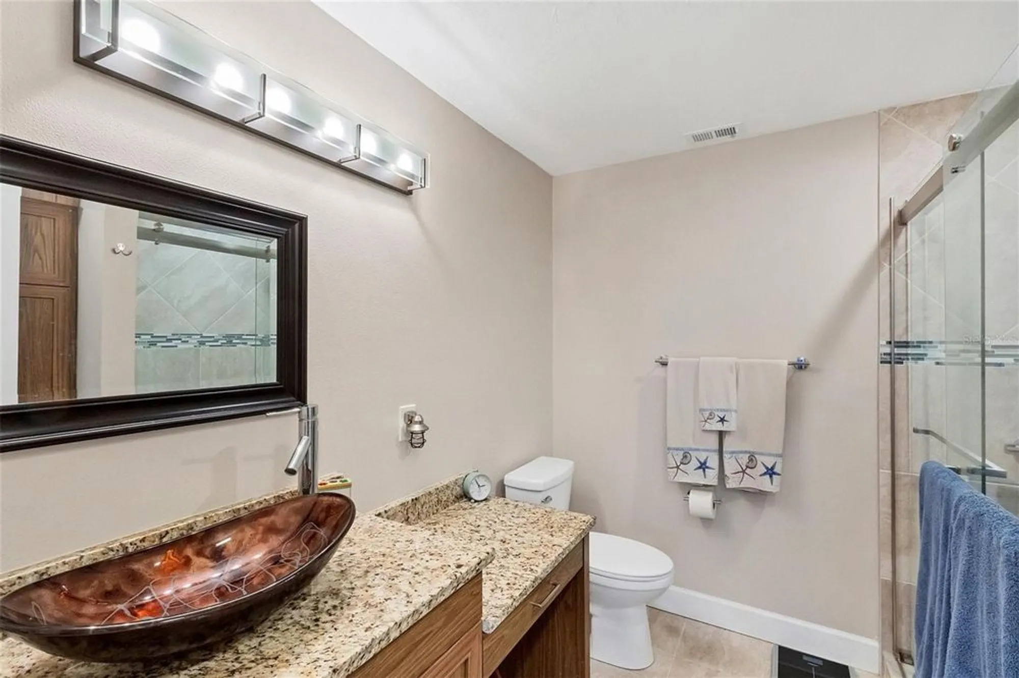 Property Slideshow image 31 of 51 | 3443 tallywood cir 7061, Sarasota, FL, 34237