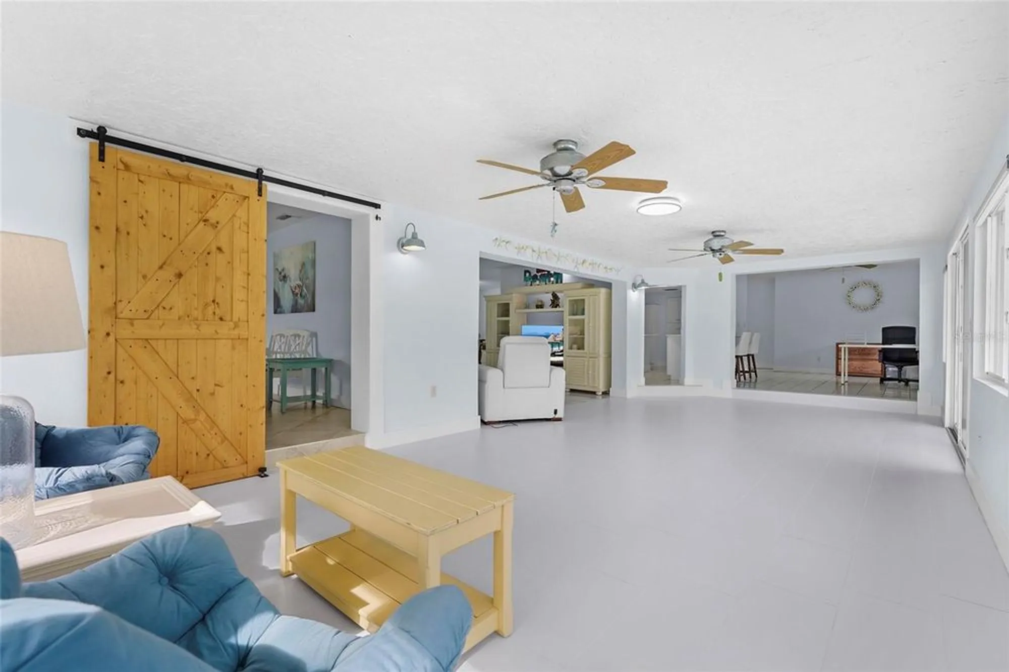 Property Slideshow image 29 of 57 | 5720 timber lake cir, Sarasota, FL, 34243