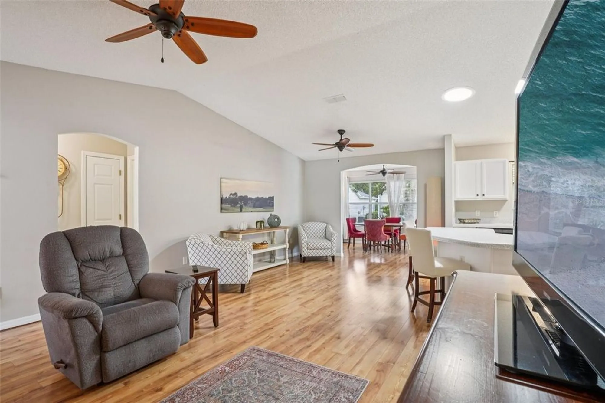 Property Slideshow image 11 of 38 | 2737 privada dr, The Villages, FL, 32162