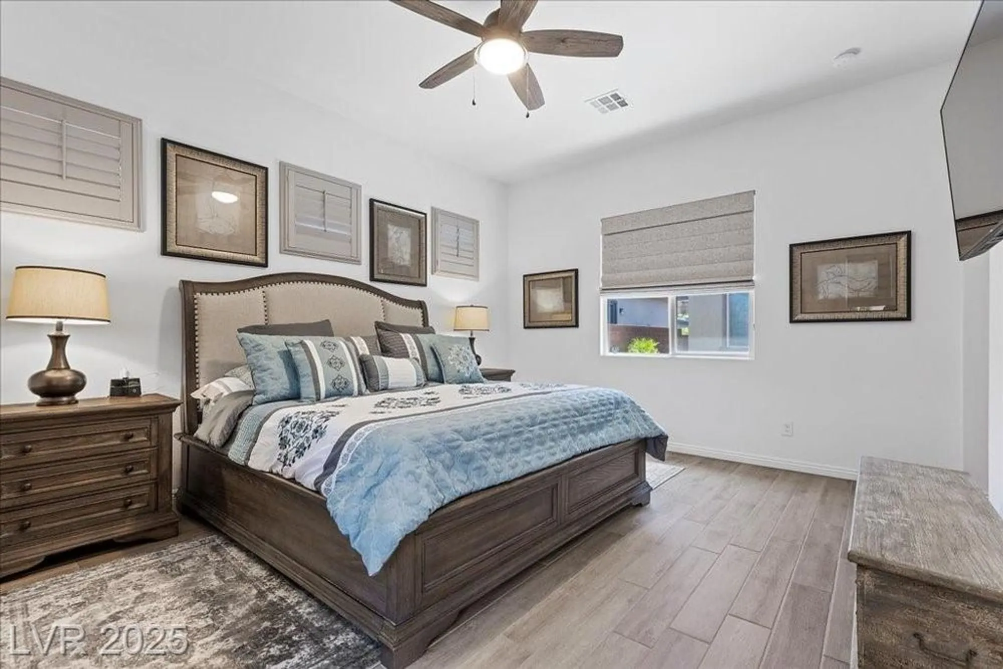 Property Slideshow image 34 of 77 | 6722 desert crimson st, Las Vegas, NV, 89148