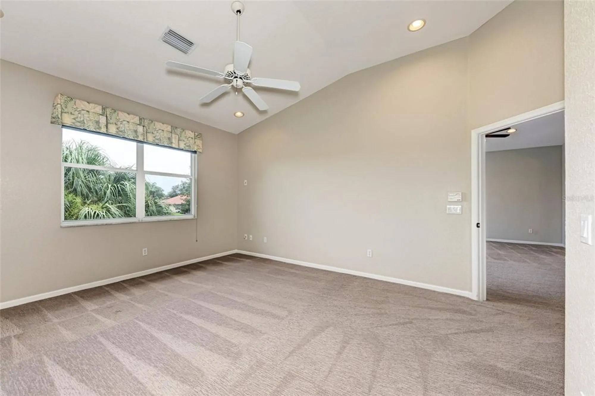 Property Slideshow image 30 of 78 | 3322 grand vista ct unit 203, Port Charlotte, FL, 33953