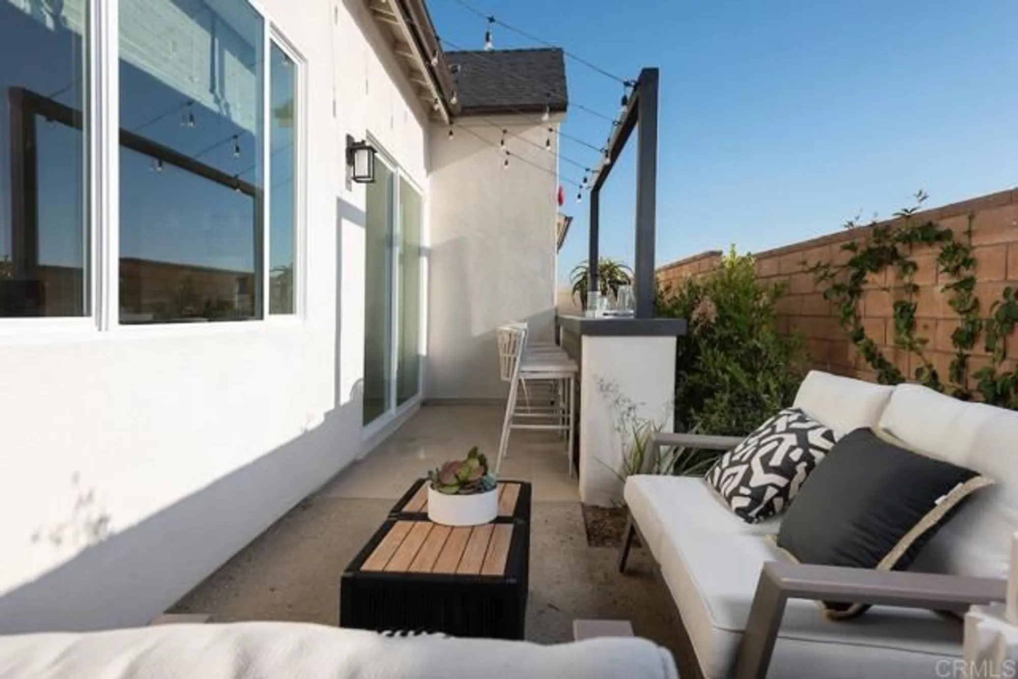 Property Slideshow image 7 of 13 | 1781 camino strava # 1, Chula Vista, CA, 91913