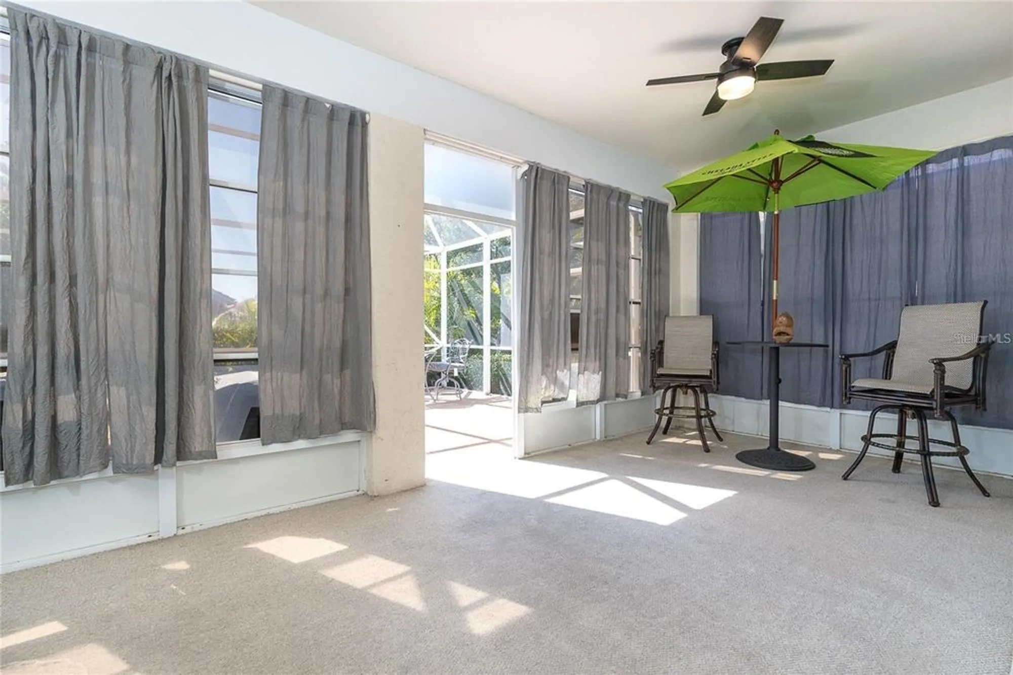 Property Slideshow image 9 of 28 | 320 langholm dr, Venice, FL, 34293