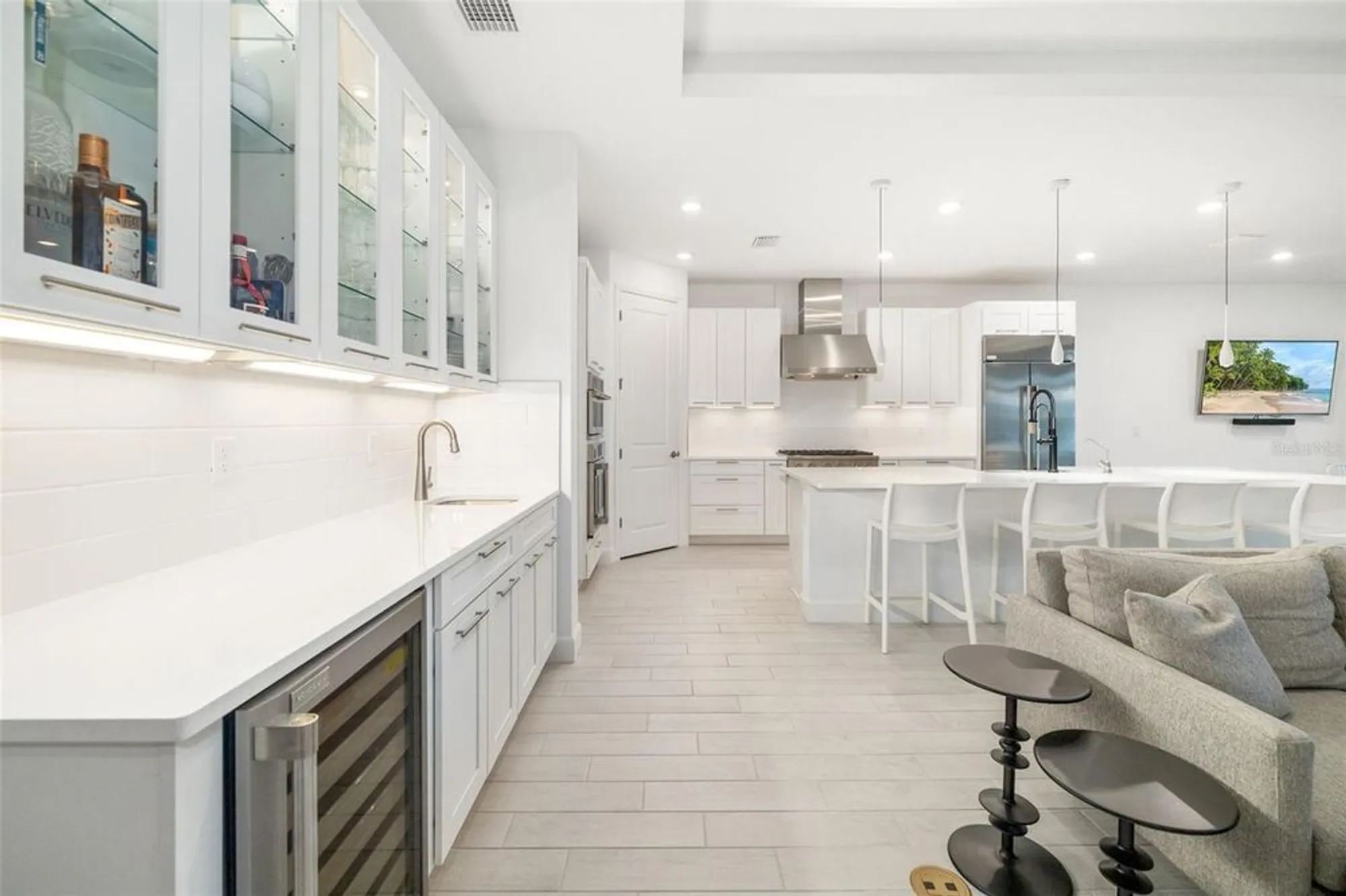 Property Slideshow image 14 of 61 | 16626 paynes mill dr, Lakewood Ranch, FL, 34211