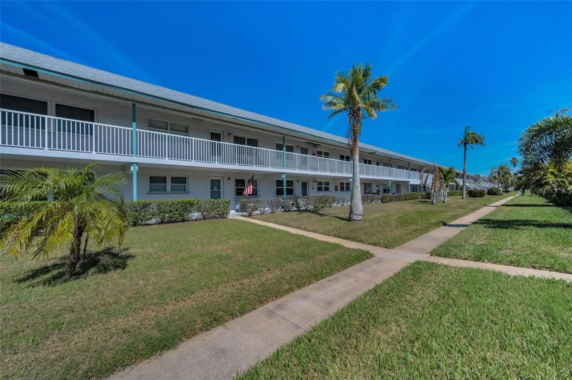 Property Slideshow image 2 of 53 | 5257 81st ln n apt 16, Saint Petersburg, FL, 33709