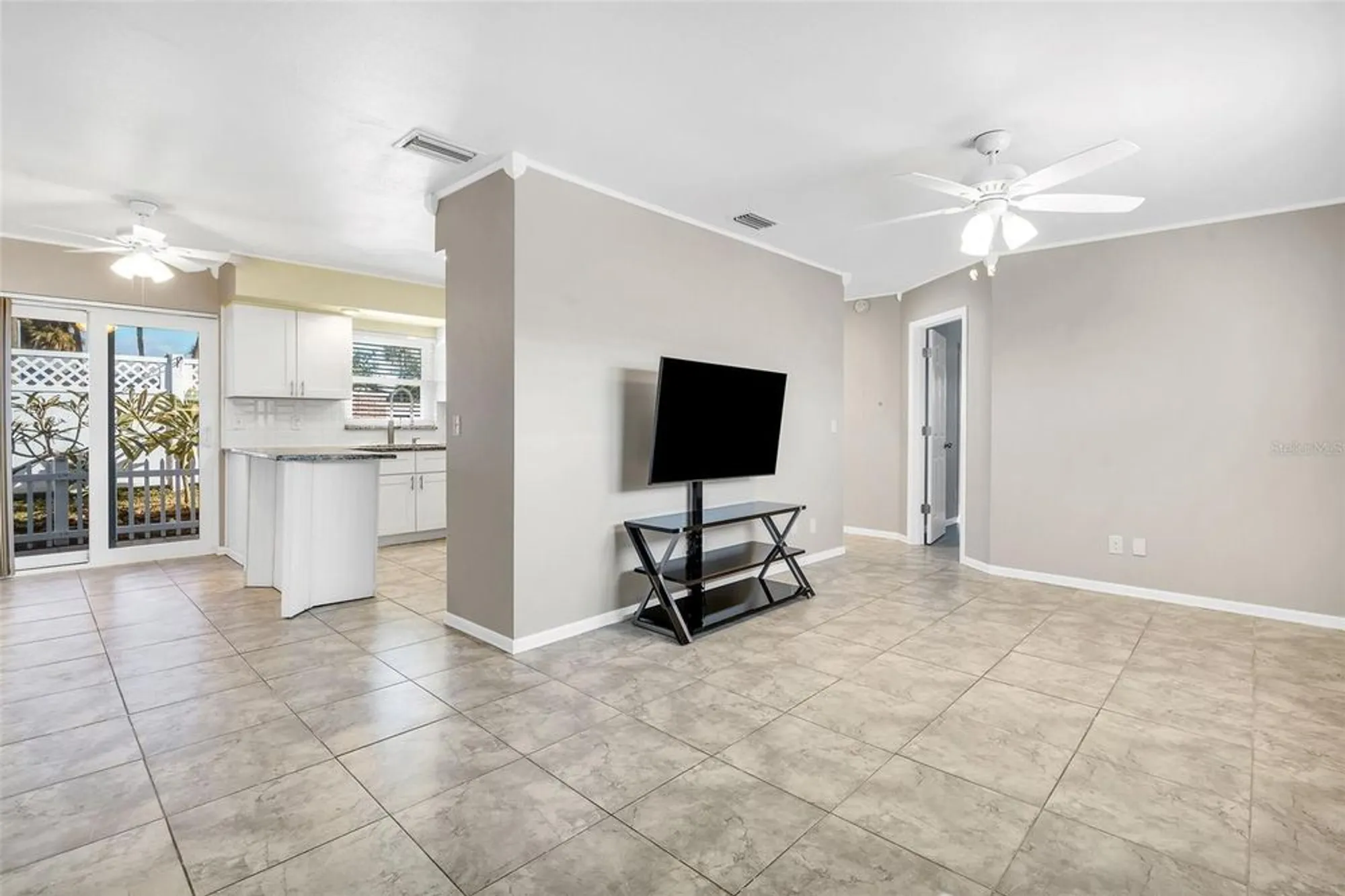 Property Slideshow image 6 of 24 | 12400 park blvd 119, Seminole, FL, 33772
