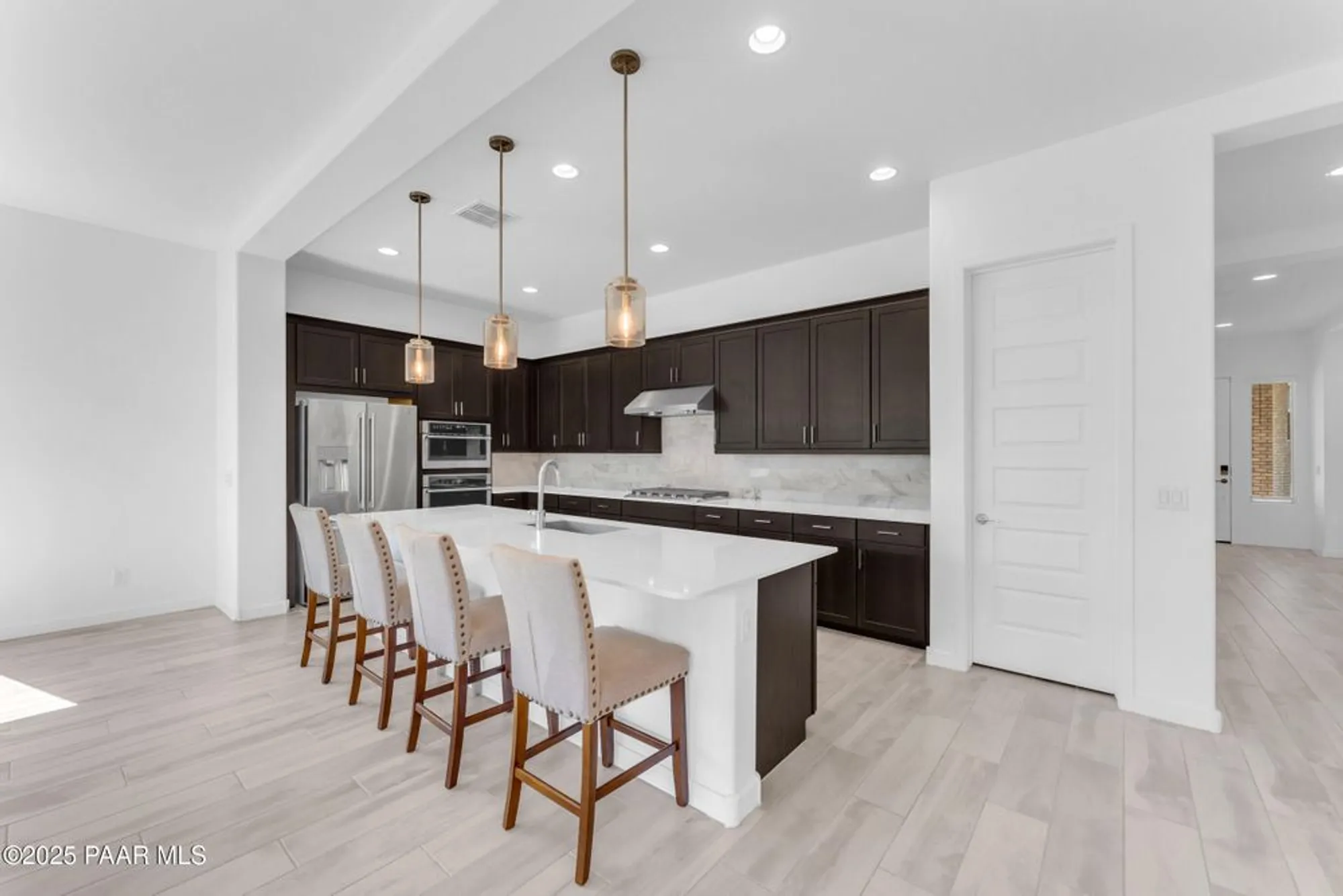 Property Slideshow image 19 of 71 | 24711 n 174th ln, Surprise, AZ, 85387