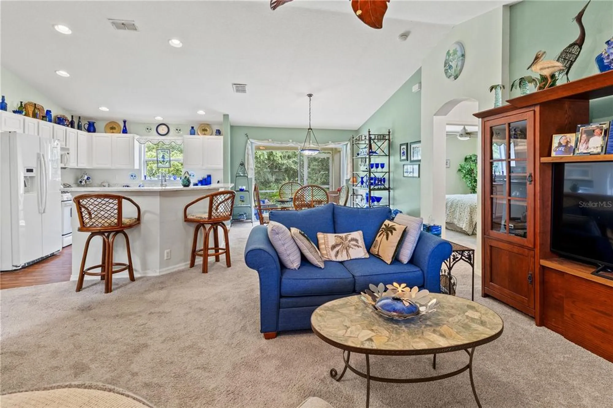 Property Slideshow image 7 of 40 | 3102 bellflower way, Lakeland, FL, 33811