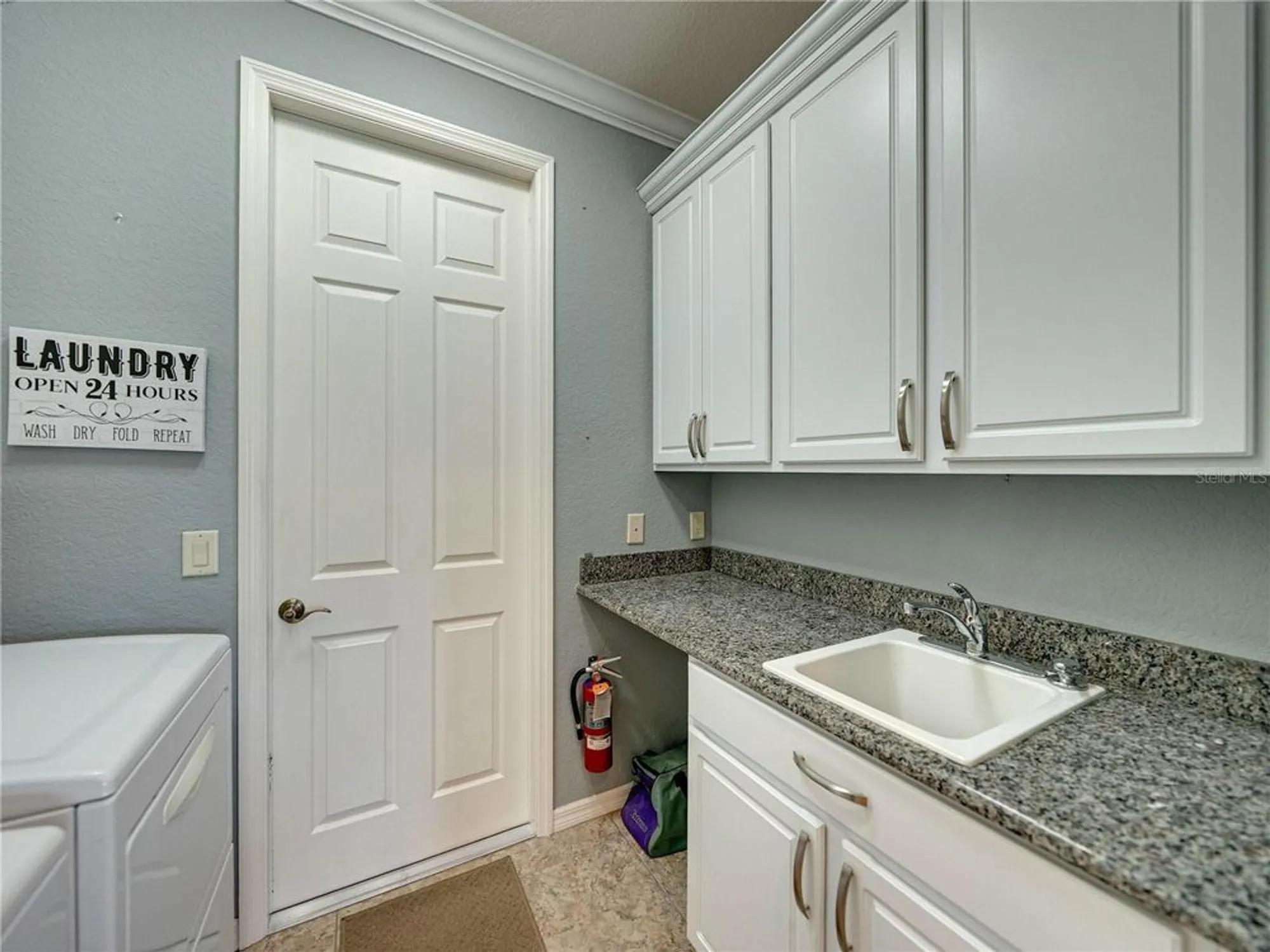 Property Slideshow image 23 of 85 | 3834 litchfield loop, Lake Wales, FL, 33859