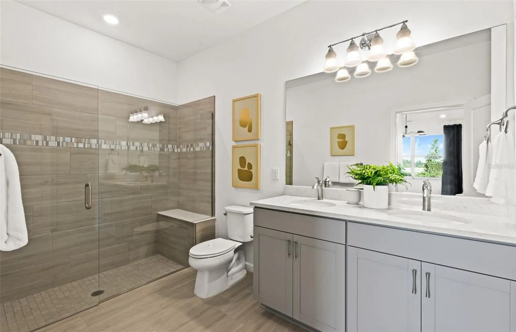 Property Slideshow image 13 of 30 | 29076 coral harbour dr, Englewood, FL, 34223