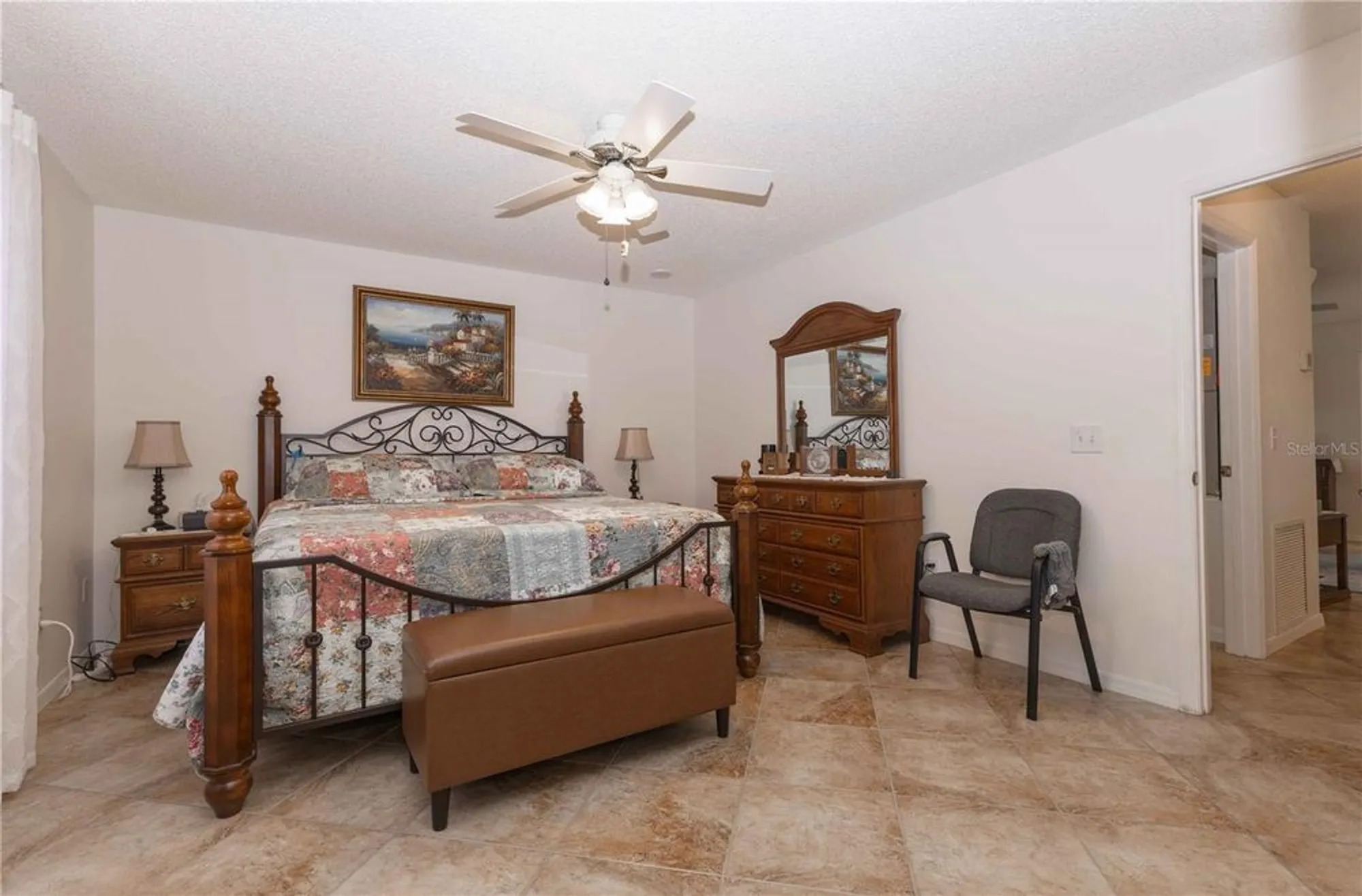 Property Slideshow image 15 of 25 | 1737 lauren ln, Lady Lake, FL, 32159