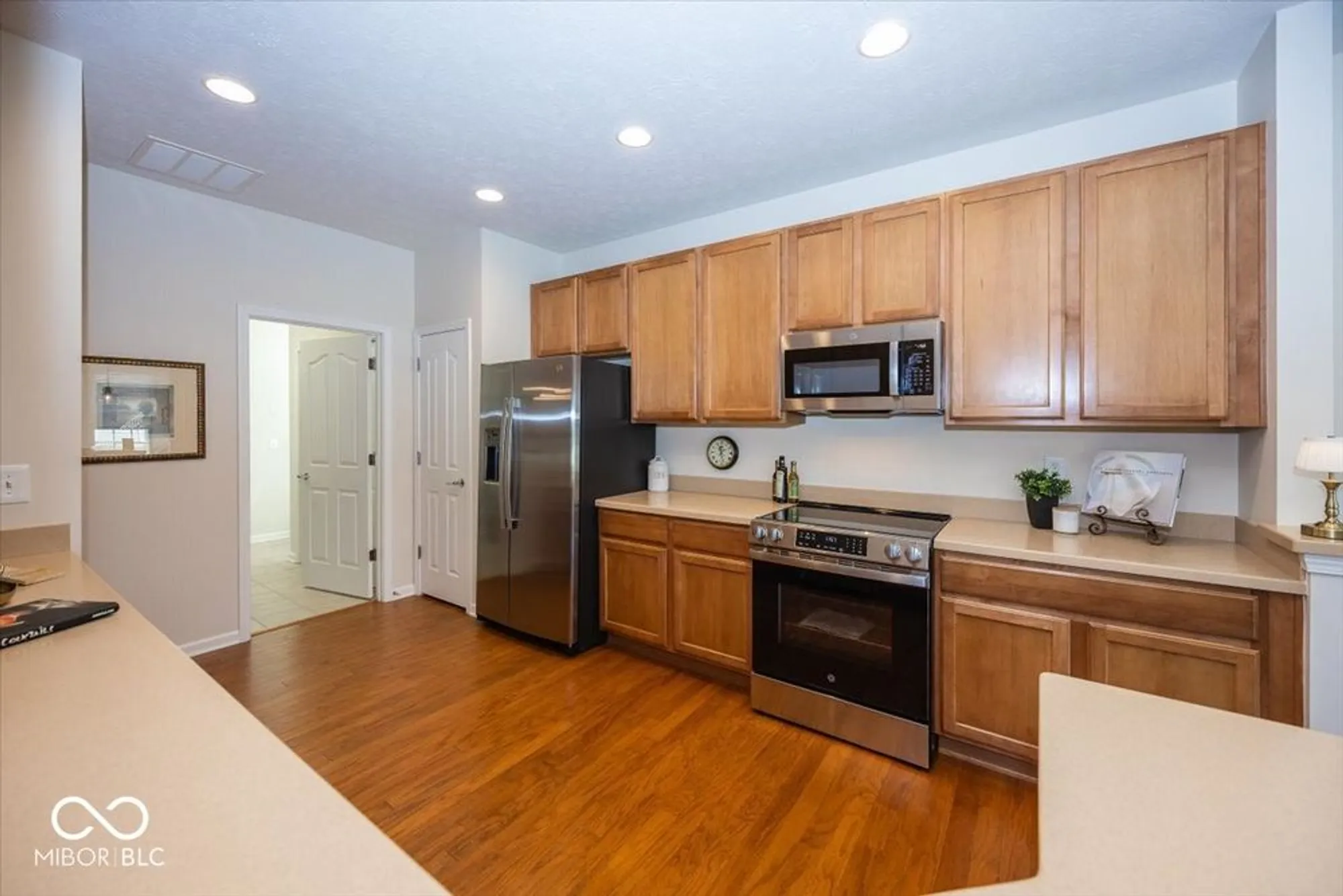 Property Slideshow image 40 of 54 | 12926 venito trl, Fishers, IN, 46037