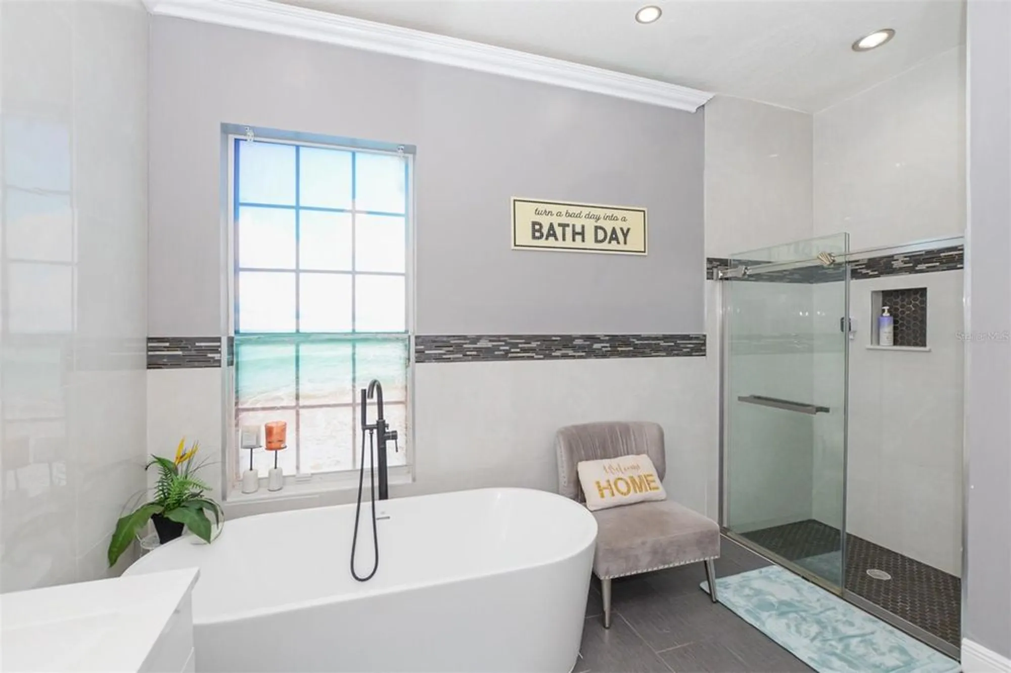 Property Slideshow image 23 of 39 | 293 sw lake forest way, Port Saint Lucie, FL, 34986