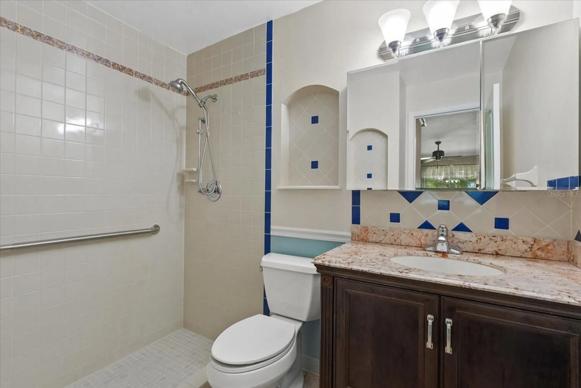 Property Slideshow image 32 of 48 | 508 foxwood blvd, Englewood, FL, 34223