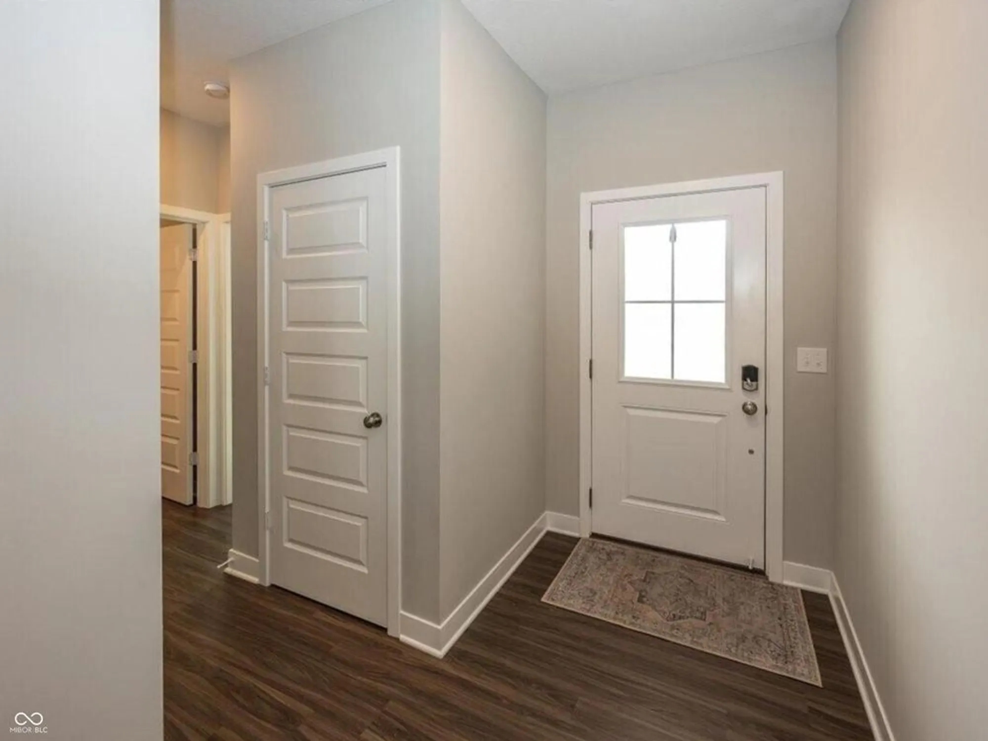 Property Slideshow image 7 of 28 | 5316 chambers ct, Mccordsville, IN, 46055