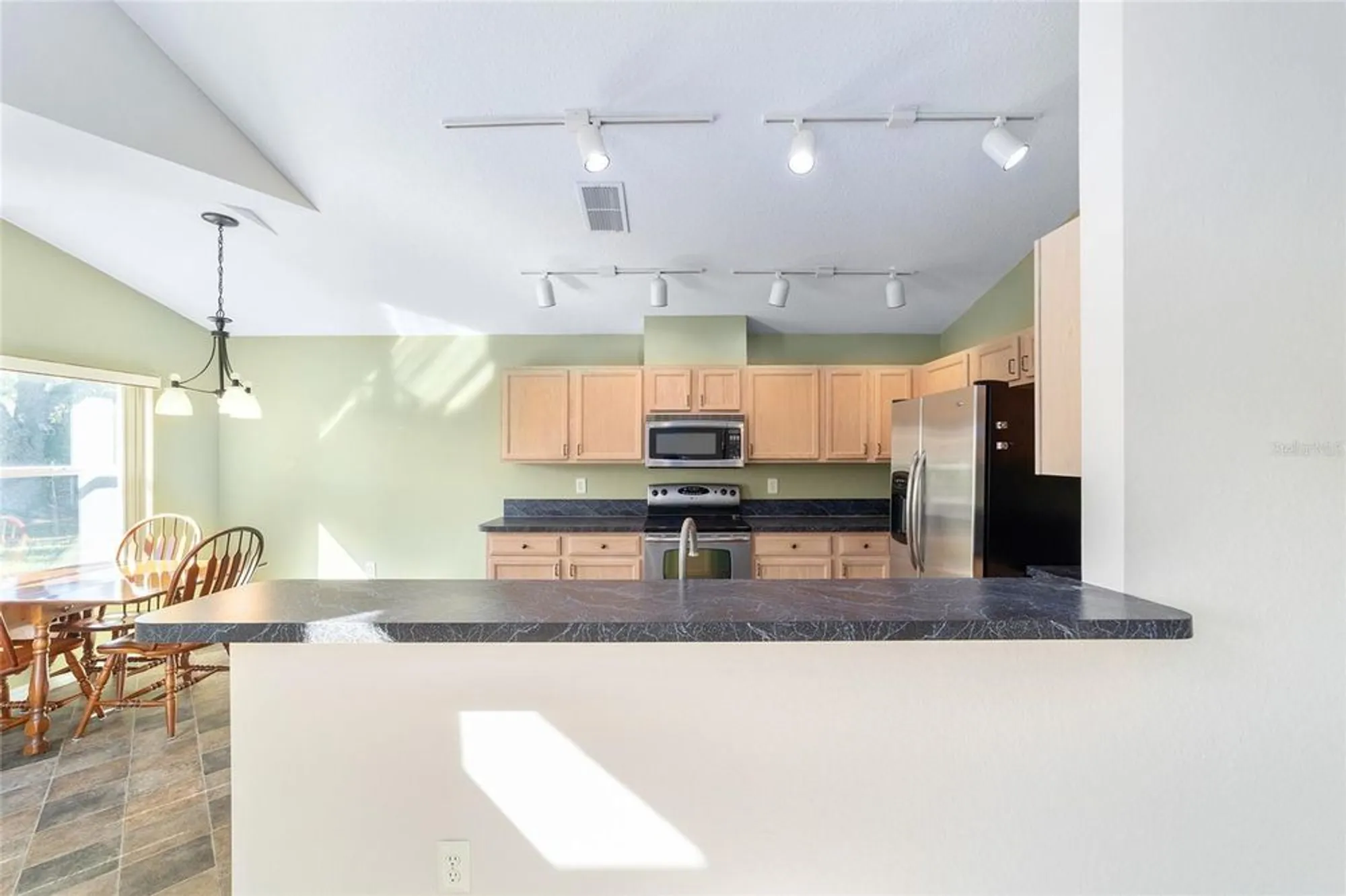 Property Slideshow image 9 of 33 | 7466 sw 111th ln, Ocala, FL, 34476