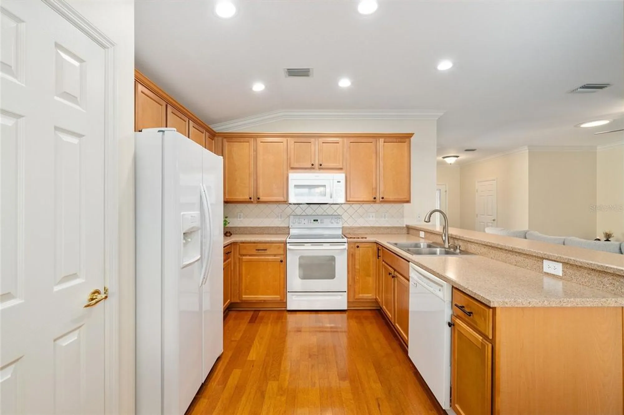 Property Slideshow image 19 of 73 | 13883 se 94th ave, Summerfield, FL, 34491