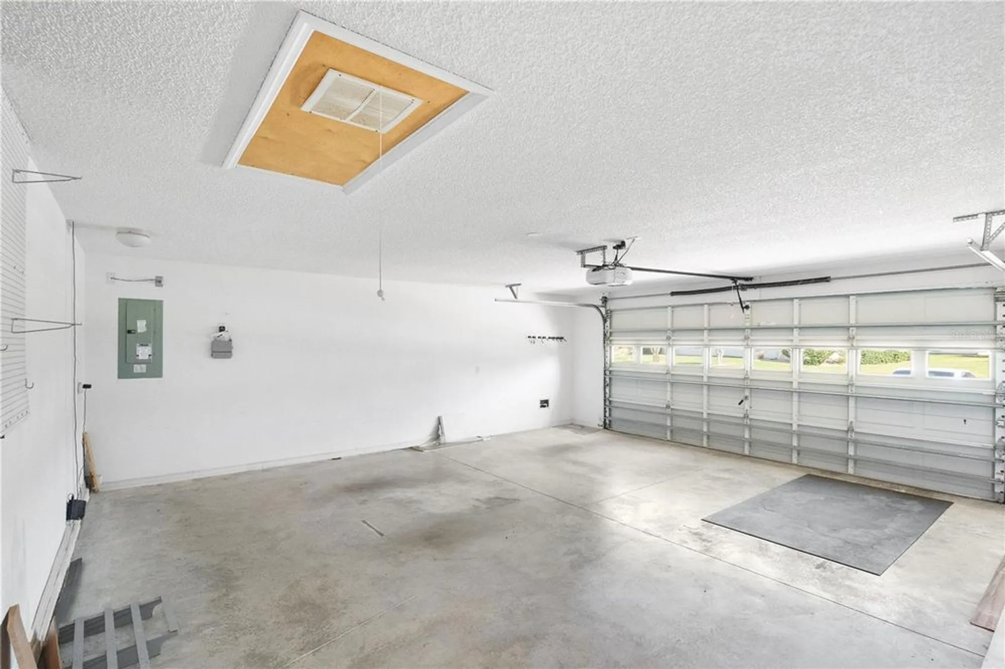 Property Slideshow image 25 of 30 | 16812 se 86th albany ave, The Villages, FL, 32162