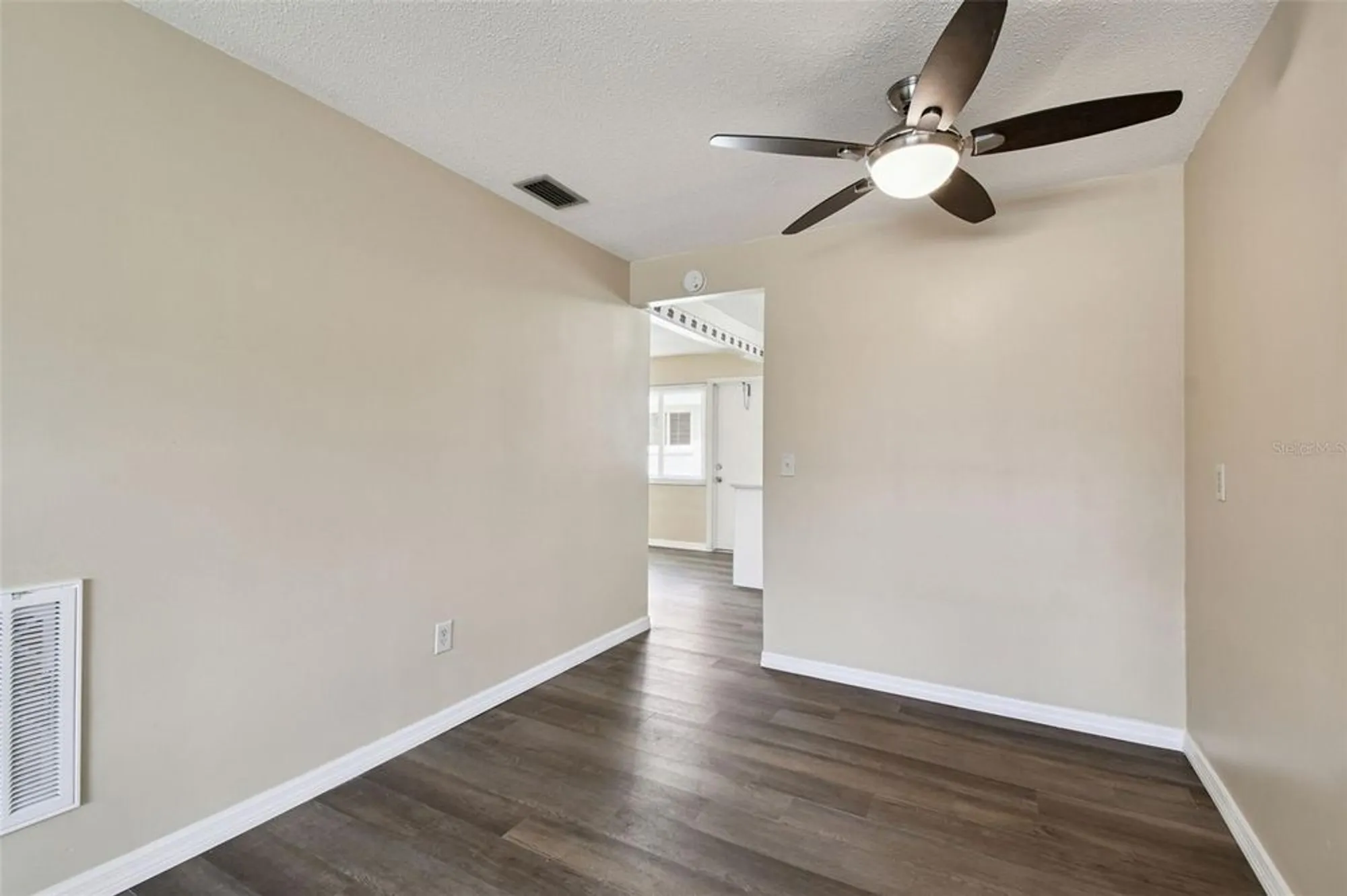Property Slideshow image 9 of 51 | 8472 68th way, Pinellas Park, FL, 33781