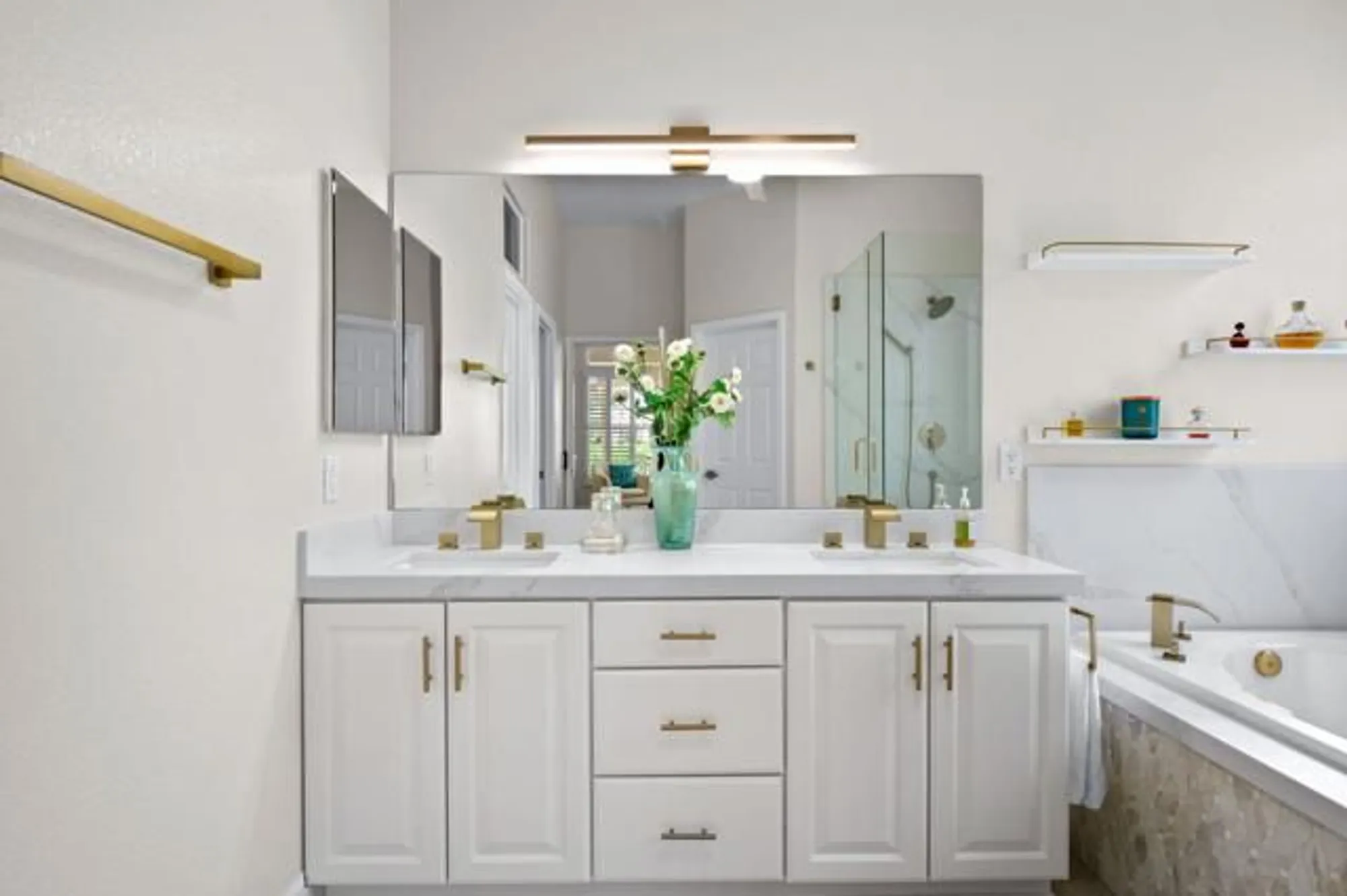 Property Slideshow image 27 of 62 | 44397 royal lytham dr, Indio, CA, 92201