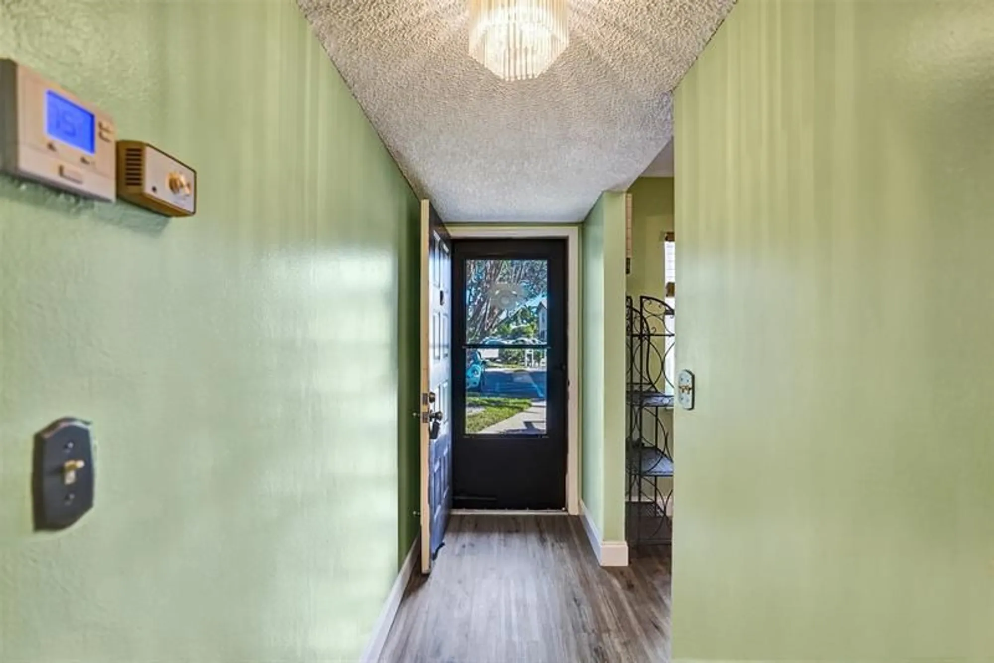 Property Slideshow image 8 of 78 | 7689 tahiti ln apt 104, Lake Worth, FL, 33467