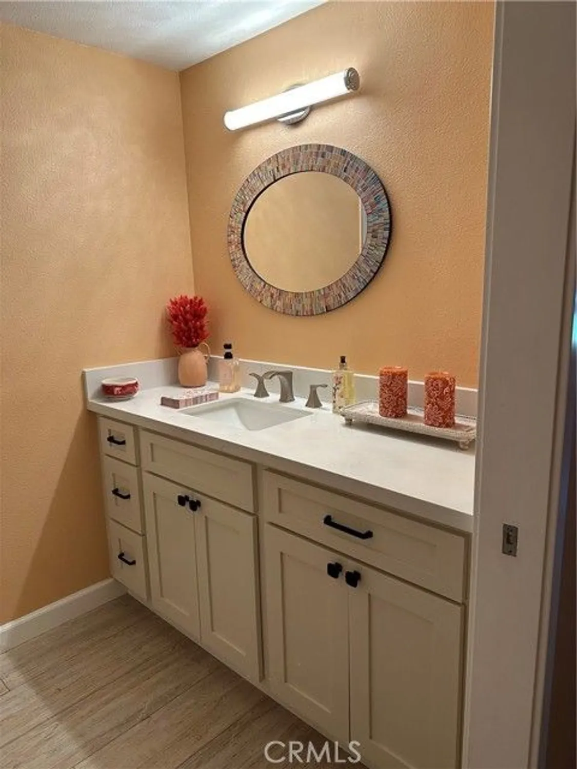 Property Slideshow image 16 of 20 | 13320 del monte dr m15 9g, Seal Beach, CA, 90740