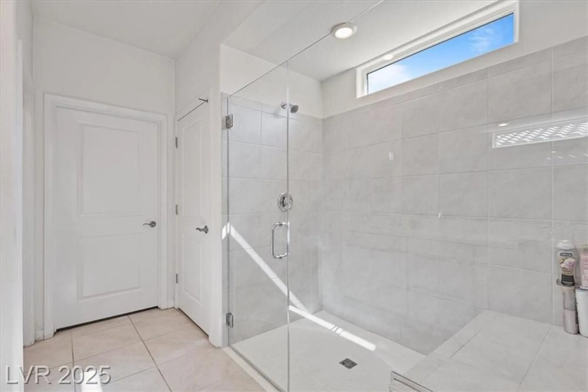 Property Slideshow image 18 of 35 | 25 stone yucca ct, Henderson, NV, 89011