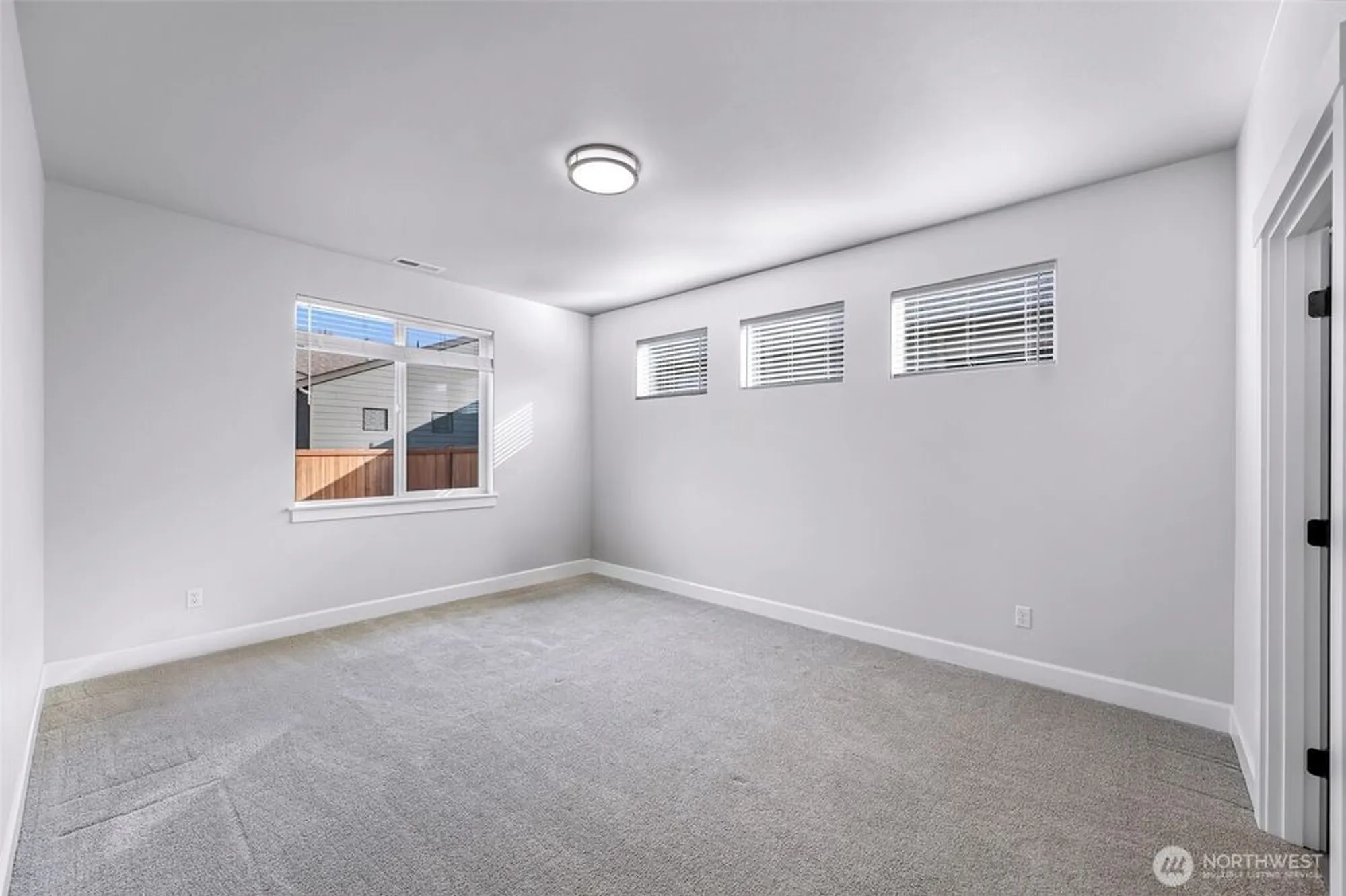 Property Slideshow image 18 of 32 | 1396 woods point loop, Ferndale, WA, 98248