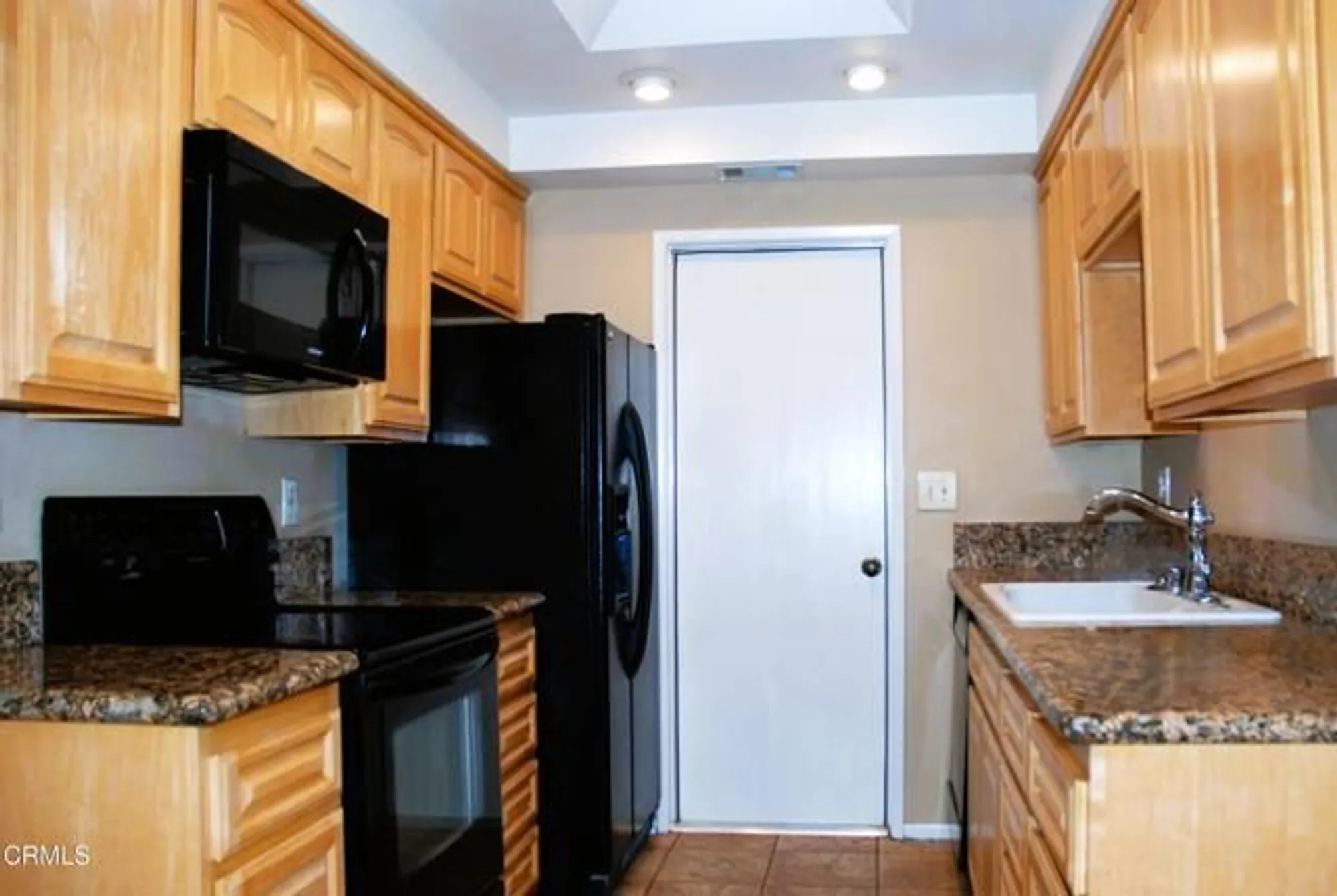 Property Slideshow image 12 of 56 | 6213 village 6, Camarillo, CA, 93012