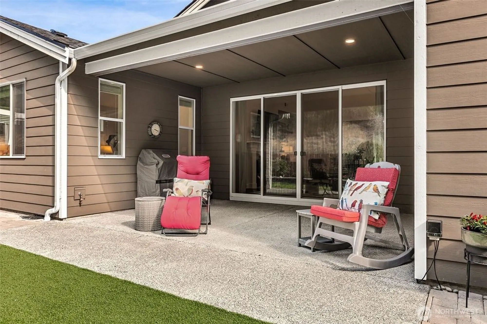 Property Slideshow image 18 of 34 | 3111 arrowroot loop se, Olympia, WA, 98513